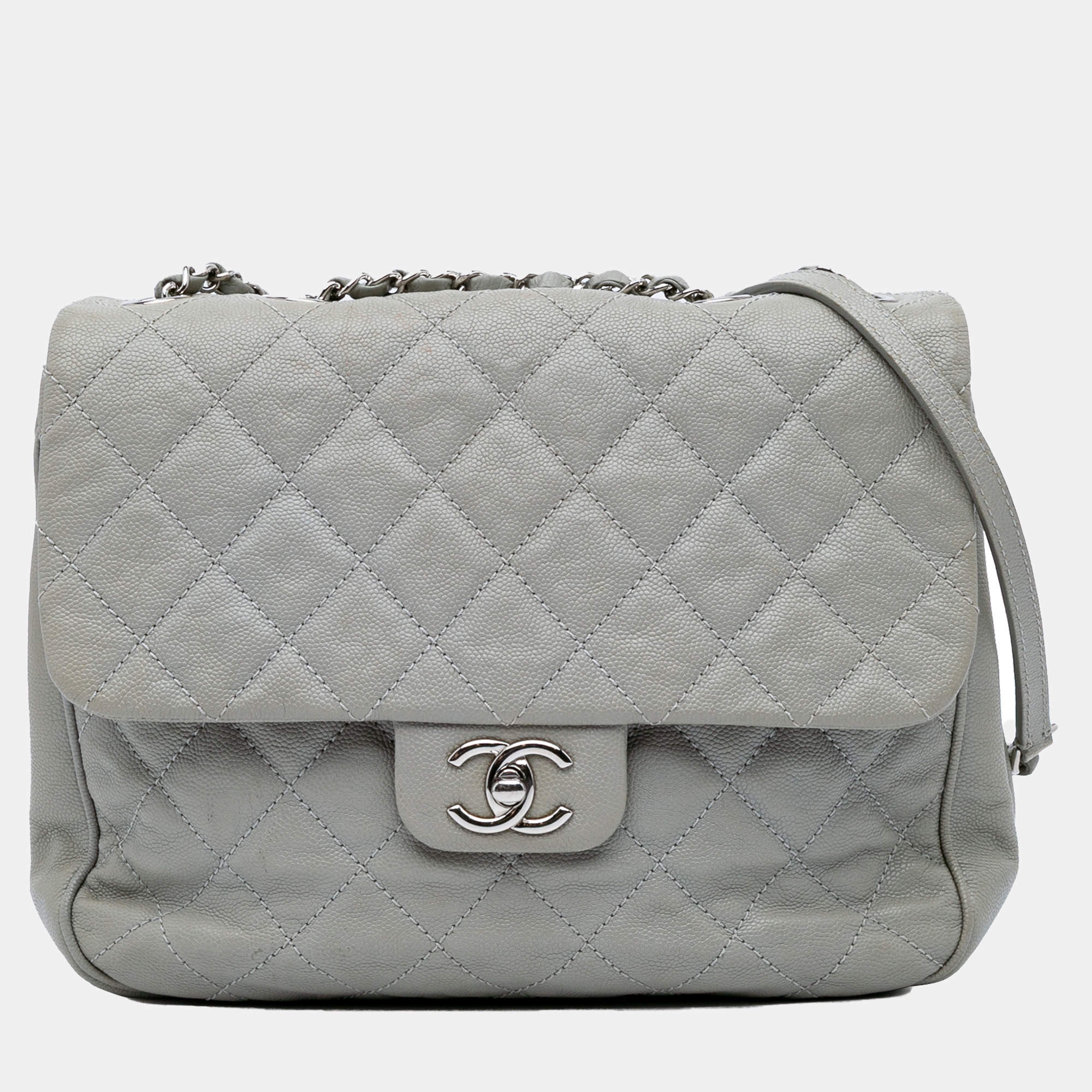 Pre Owned Chanel Grey Large Quilted Caviar Urban Companion Flap