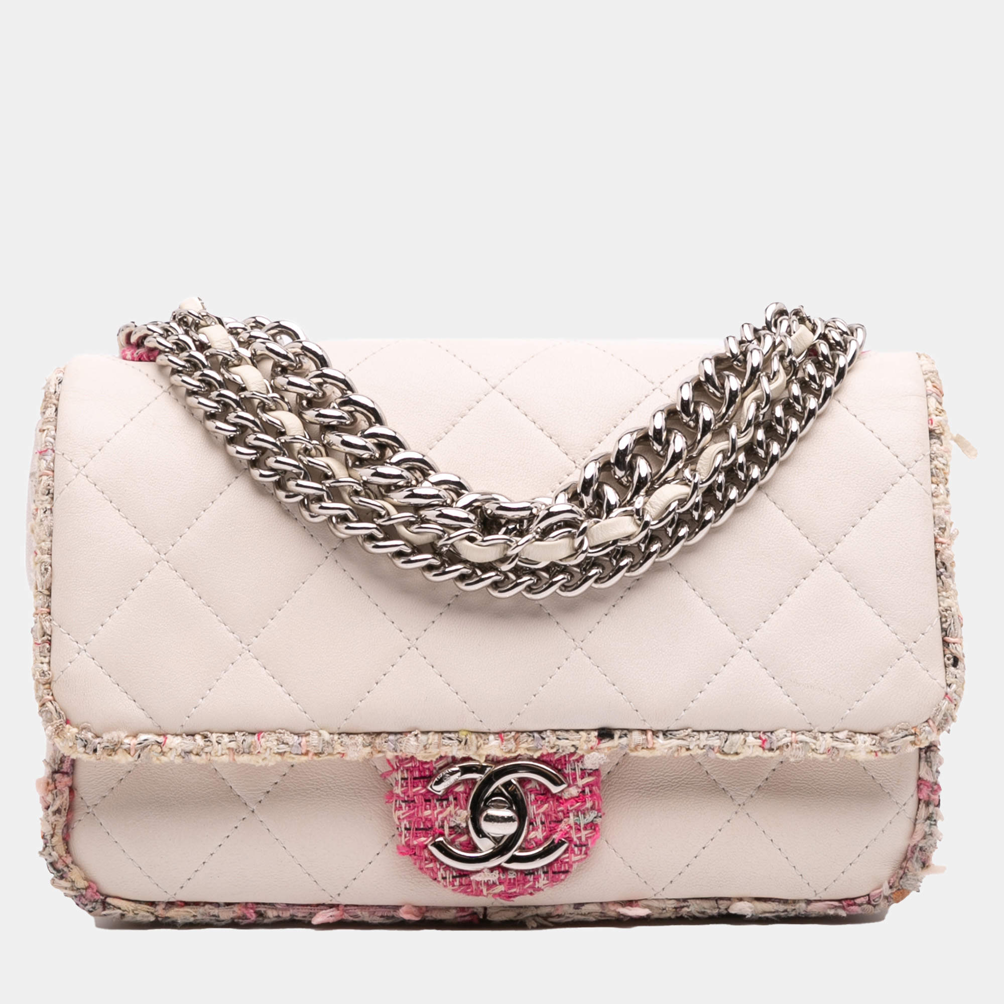 Pre Owned Chanel White Quilted Lambskin and Tweed Elegant Trim Flap