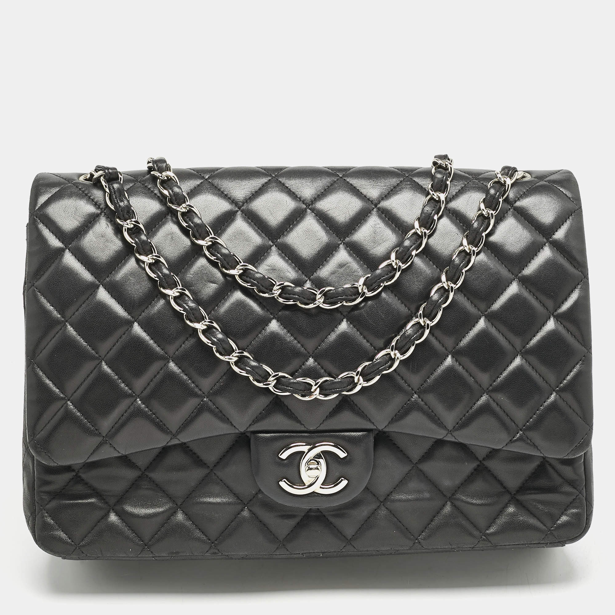 Pre Owned Chanel Black Quilted Lambskin Leather Maxi Classic Double Flap Bag