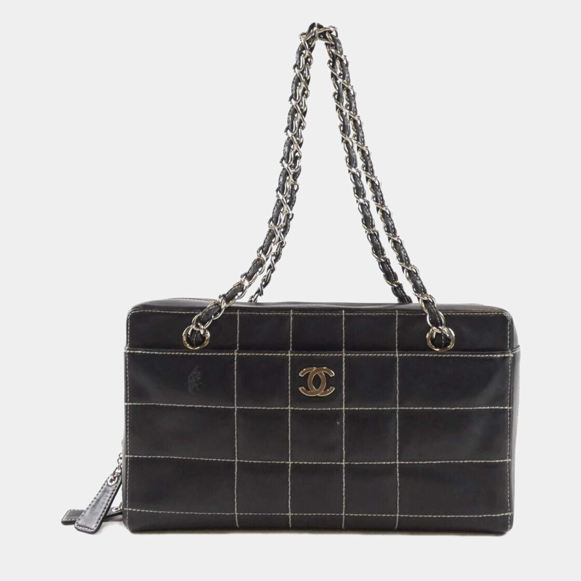 Chanel Black Lambskin Square Stitched Shoulder Bag 