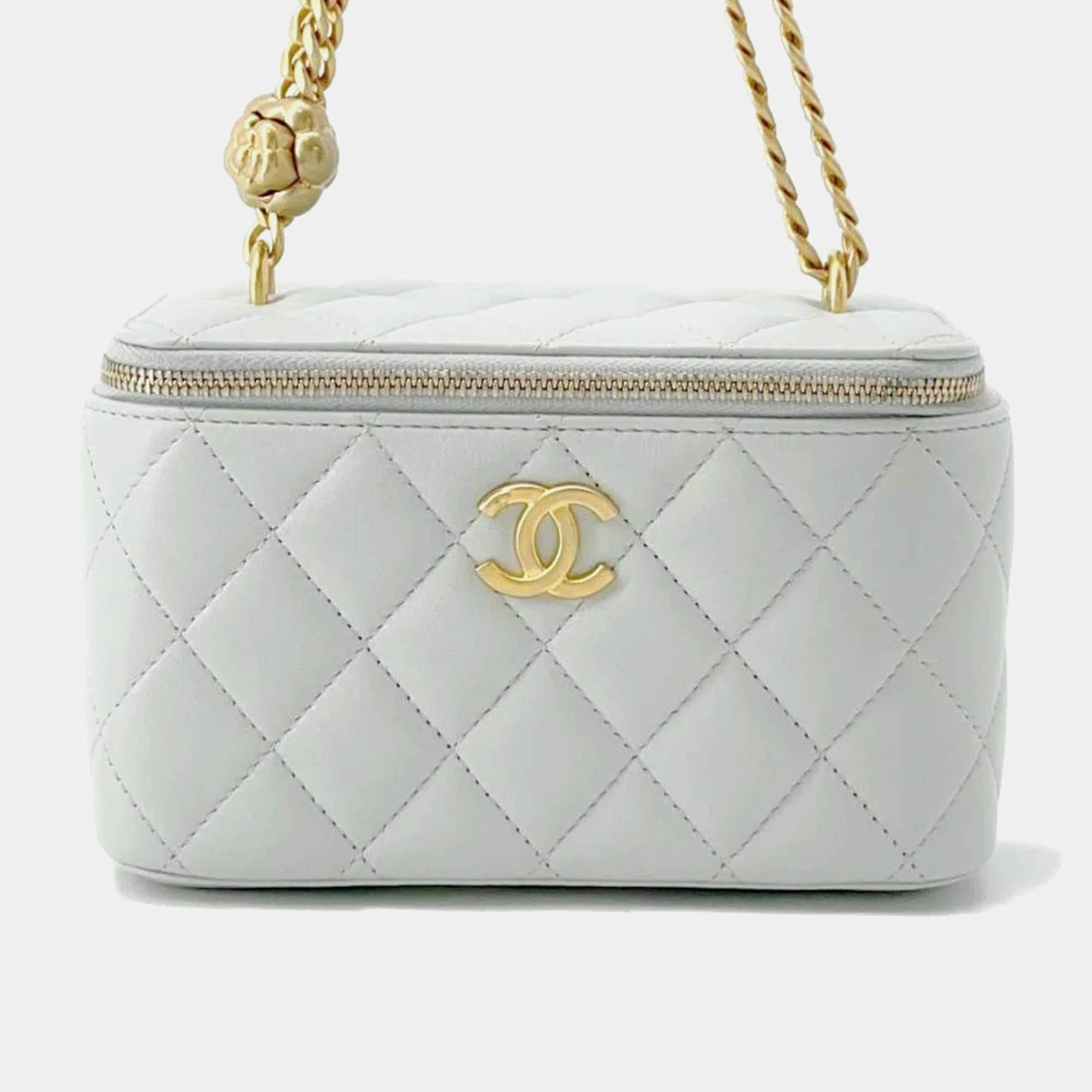 Pre Owned Chanel Light Blue Lambskin Vanity Chain Bag