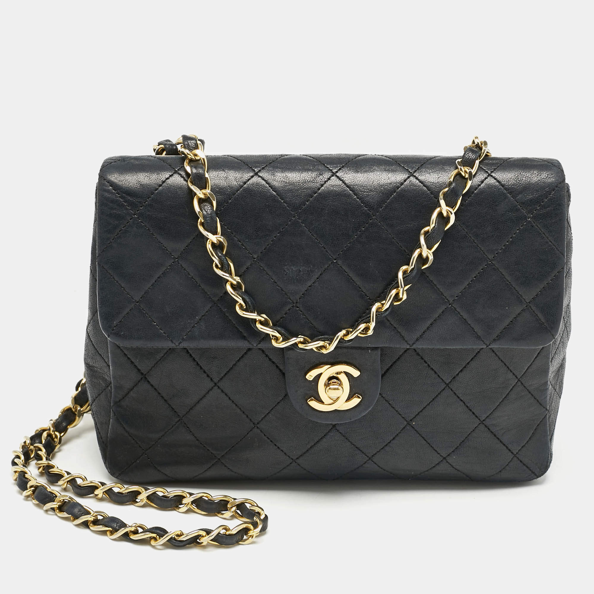 Chanel Black Quilted Lambskin Leather Vintage Classic Flap Bag