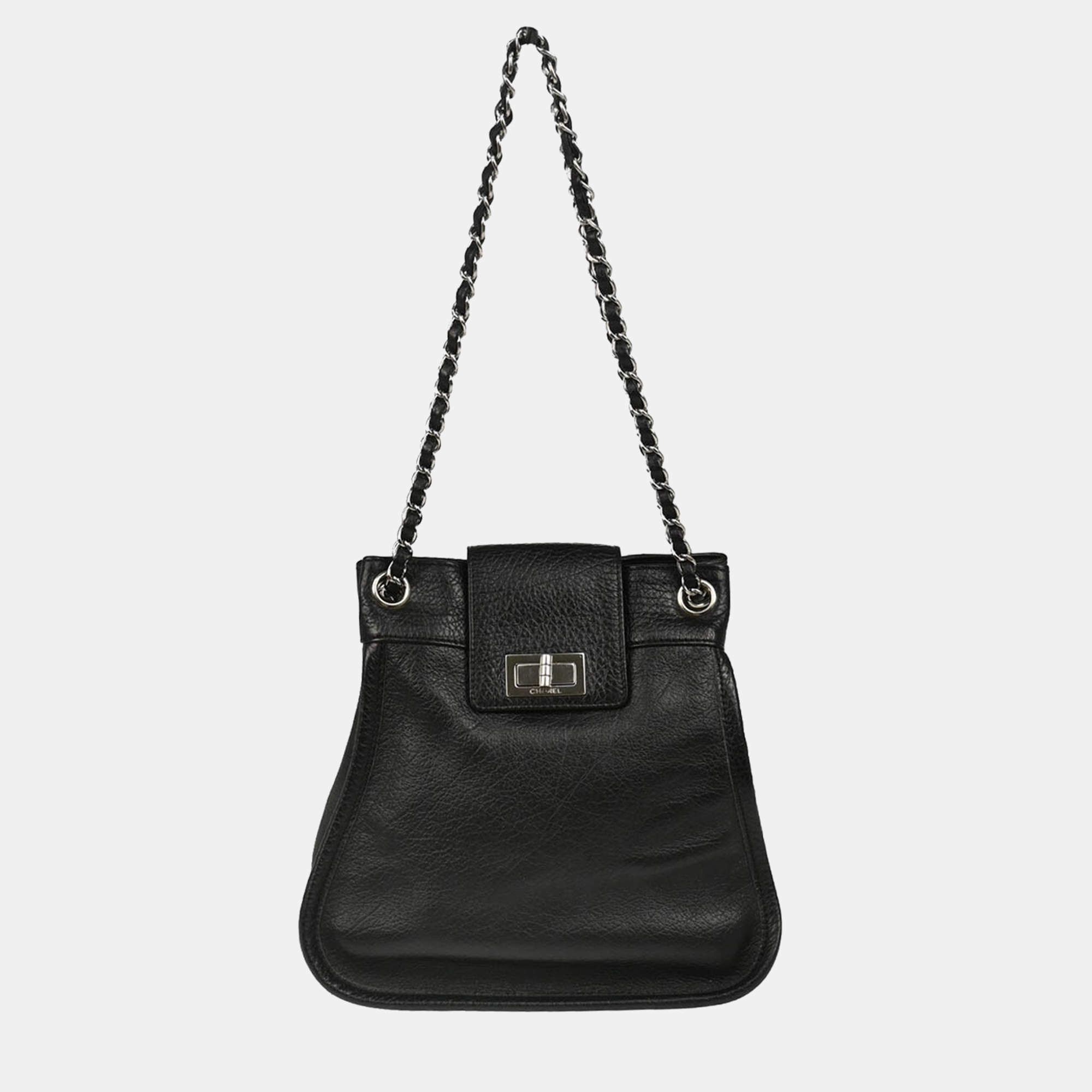 Pre Owned Chanel Black Calfskin Mademoiselle Lock Chain Shoulder Bag