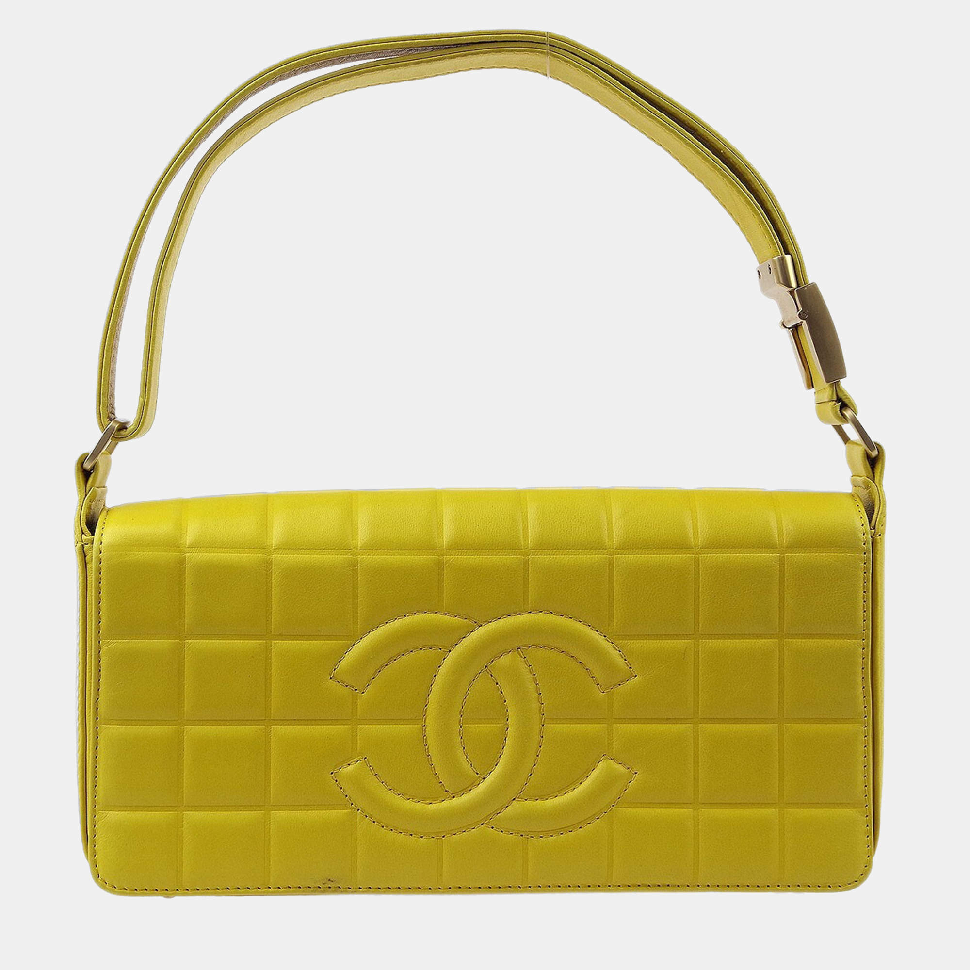 Pre Owned Chanel Lambskin Leather Choco Bar Shoulder Bag 