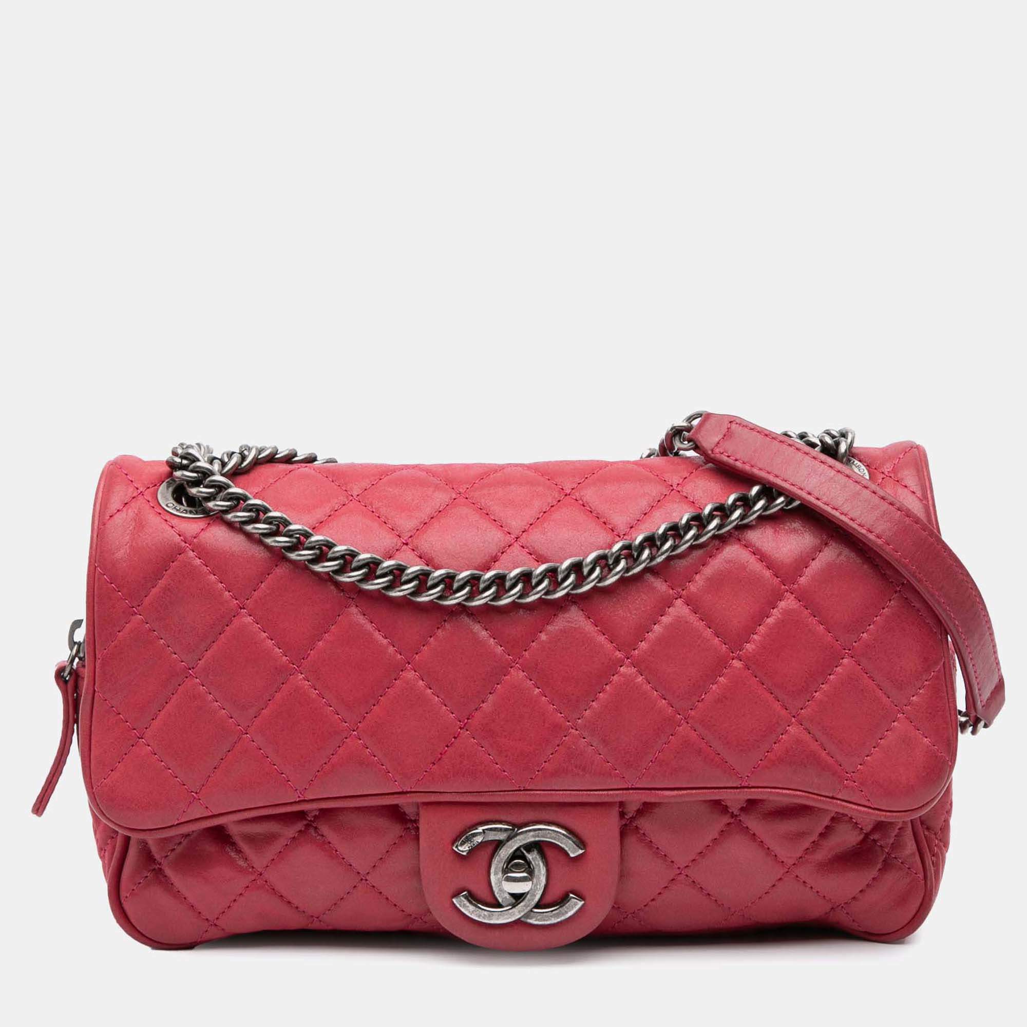 Pre Owned Chanel Pink Small Quilted Iridescent Calfskin Shiva Flap