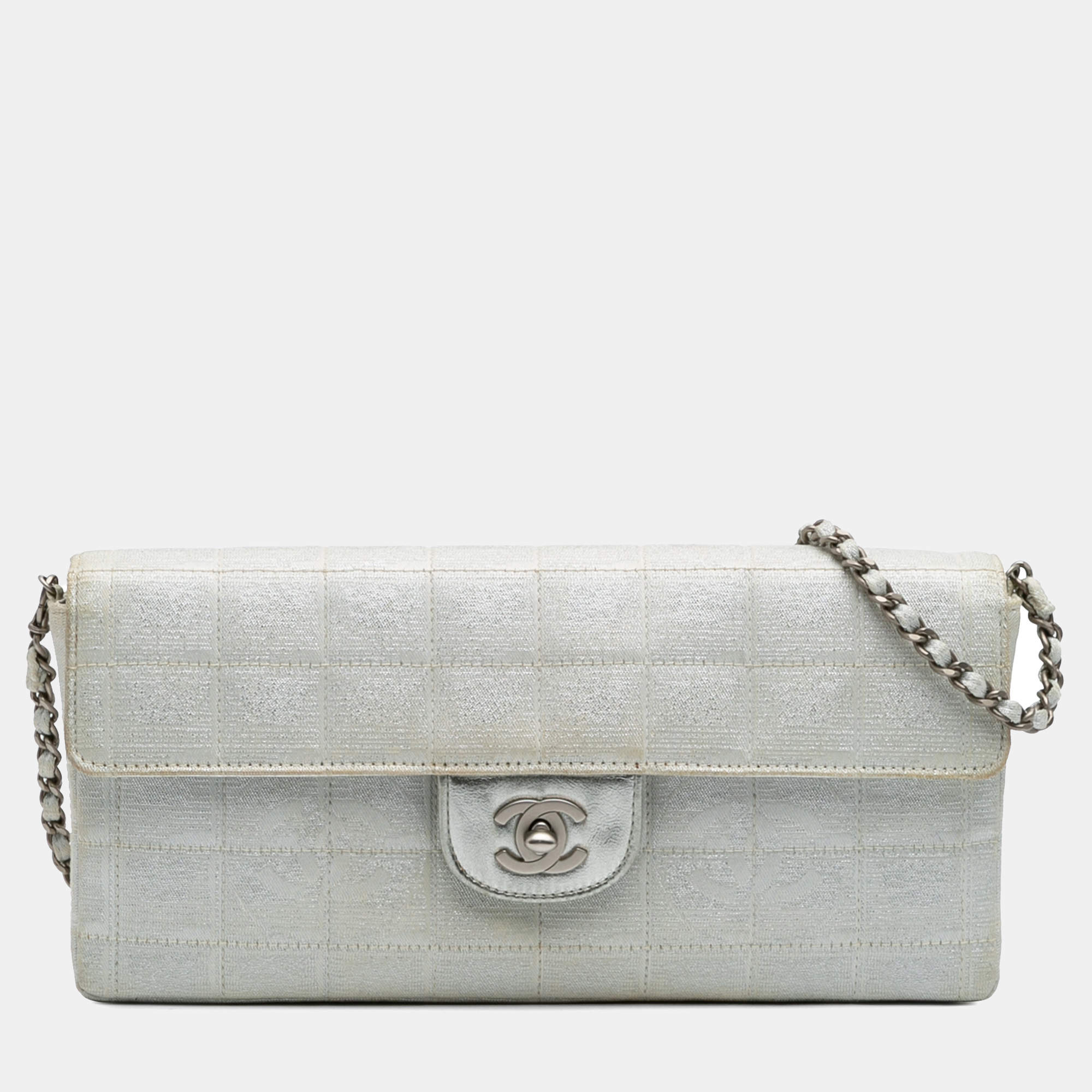 Pre Owned Chanel Silver New Travel Line Nylon East West Flap