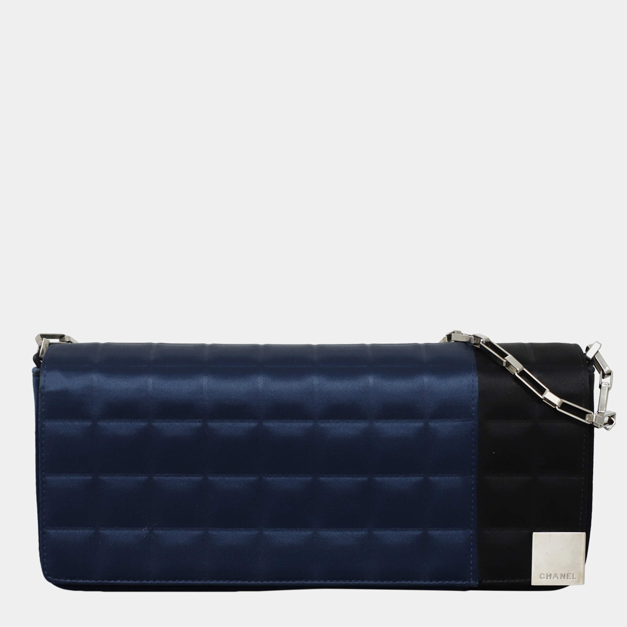 مملوكة مسبقًا Chanel Blue Quilted Satin Vintage Chocolate Flap Bag