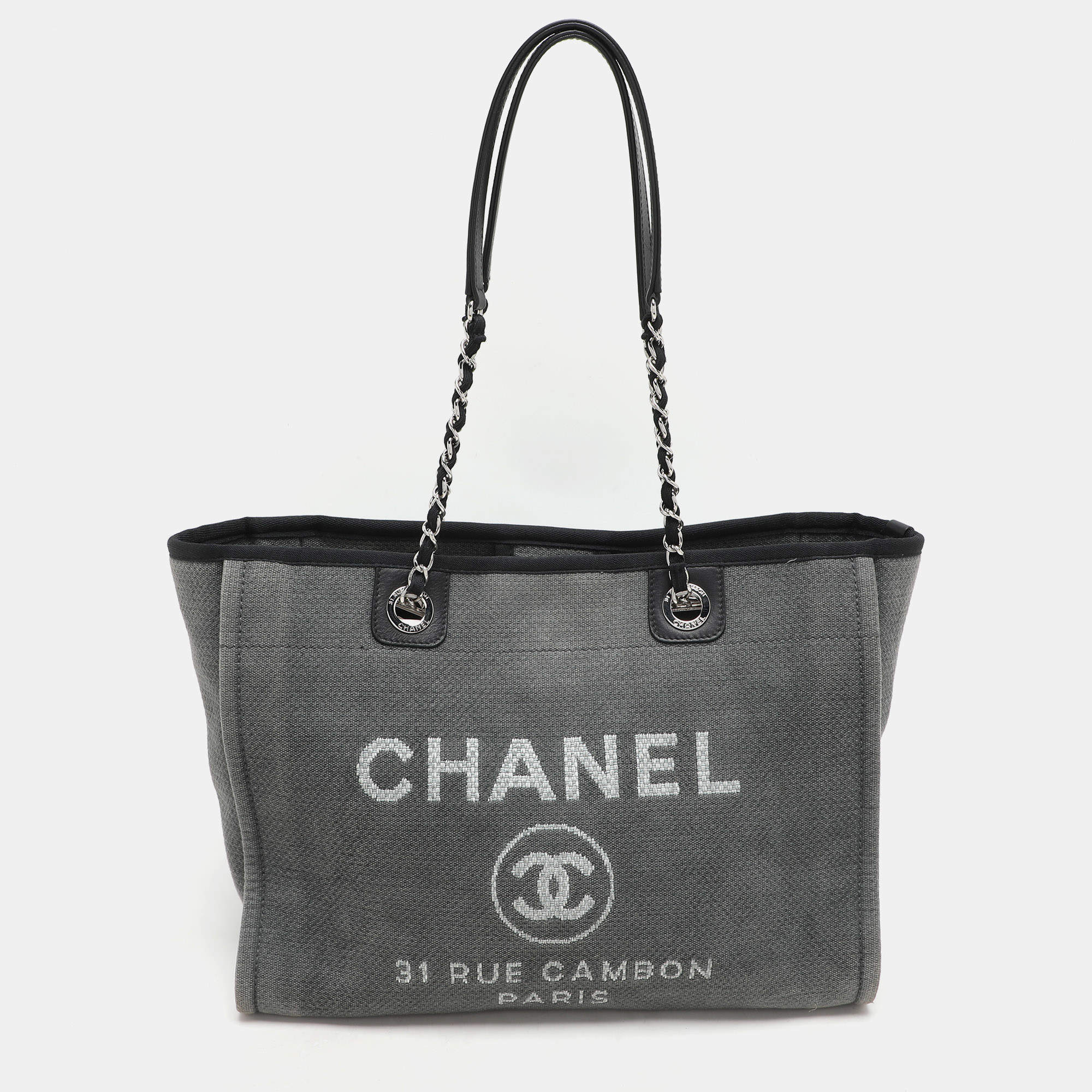 مملوكة مسبقًا Chanel Grey Canvas Medium Deauville Shopper Tote