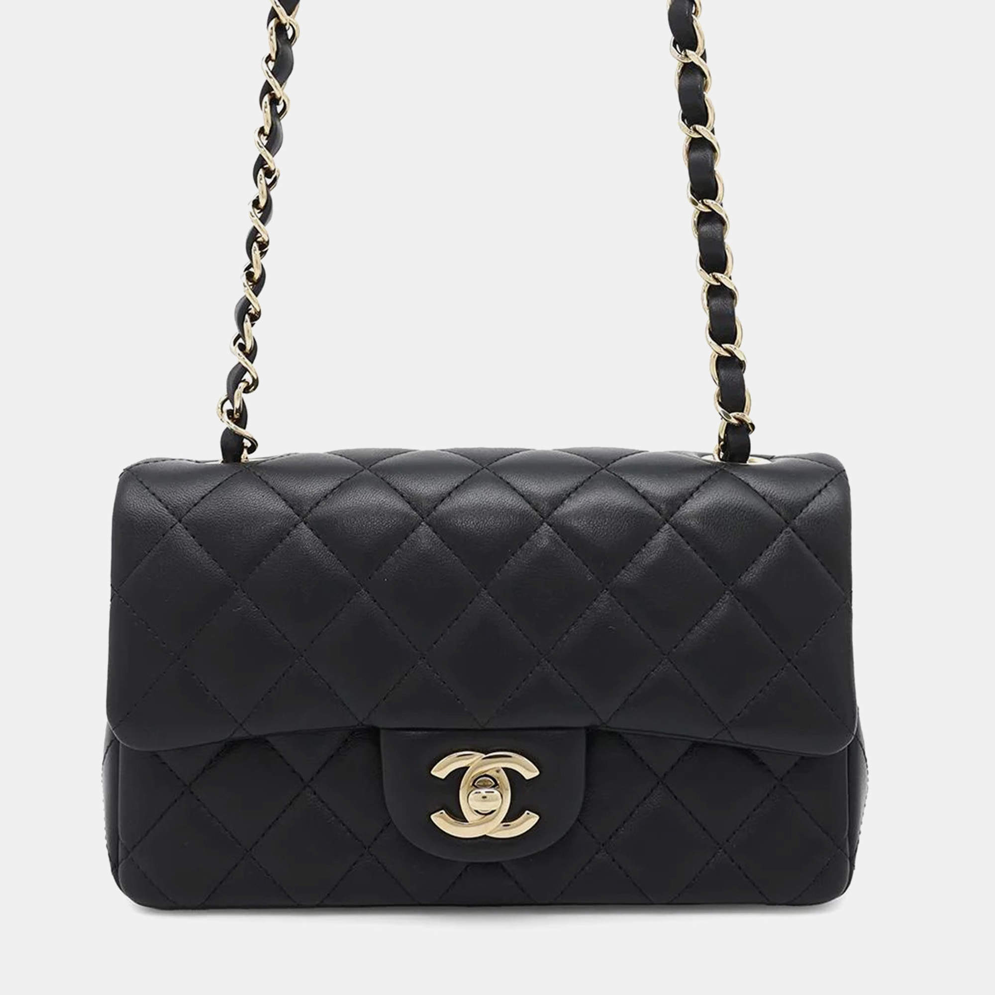 Chanel Matelasse Single Flap Chain shoulder Black Lambskin Size 20