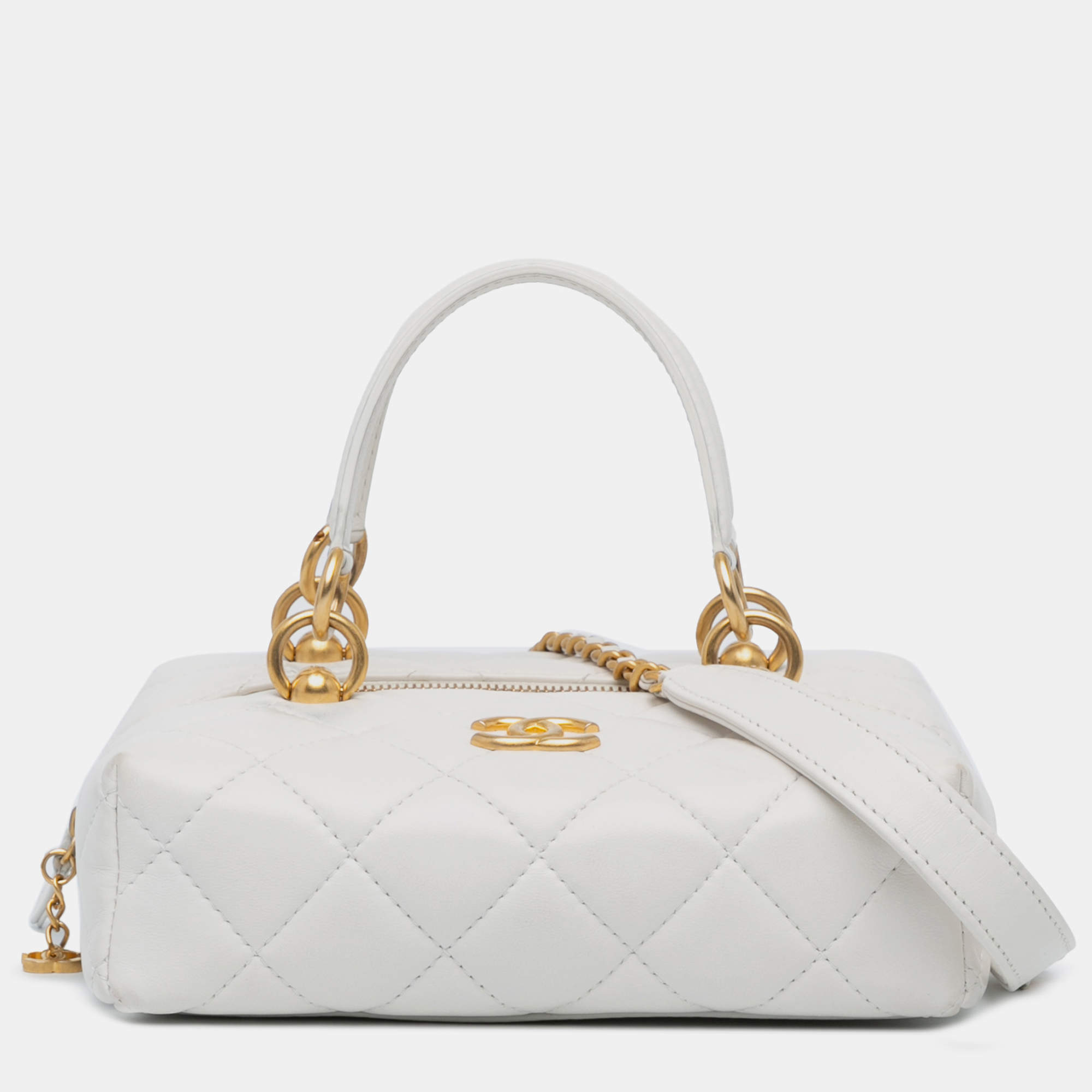 Chanel White Métiers d'Art CC Quilted Lambskin Box with Top Handle Bag