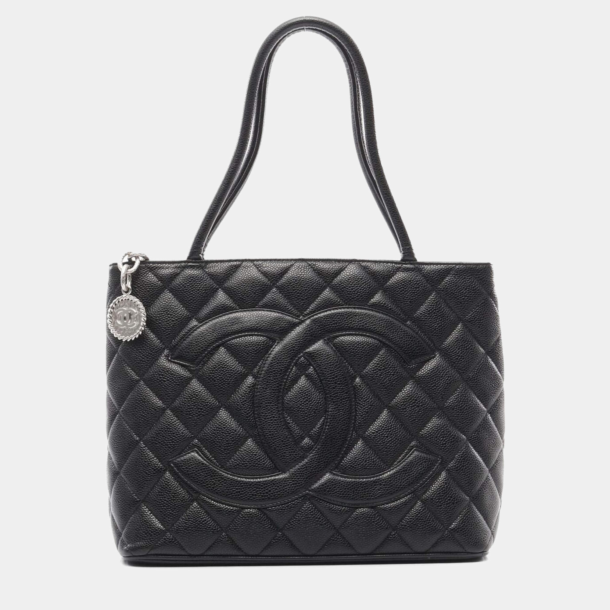 Pre Owned Chanel Medallion Black Grained Calfskin Leather Tote Bag