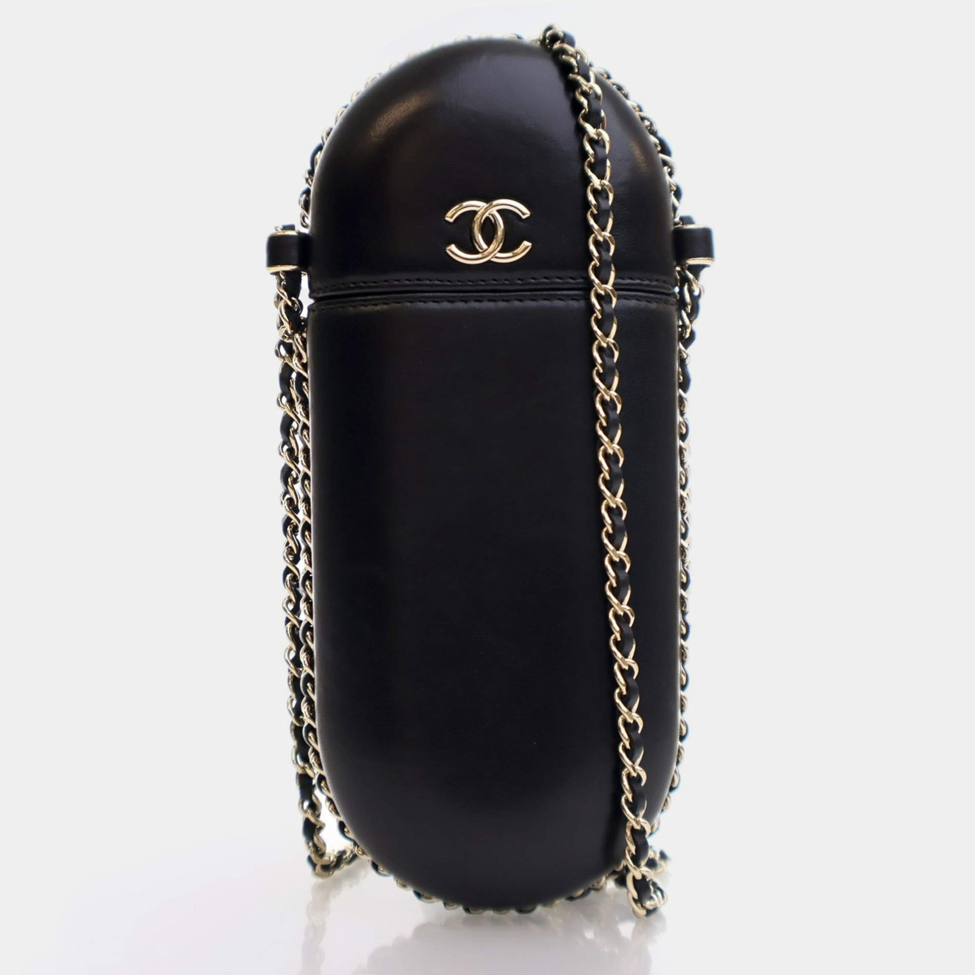 Pre Owned Chanel Chain Around Black Lambskin Phone Holder Bag