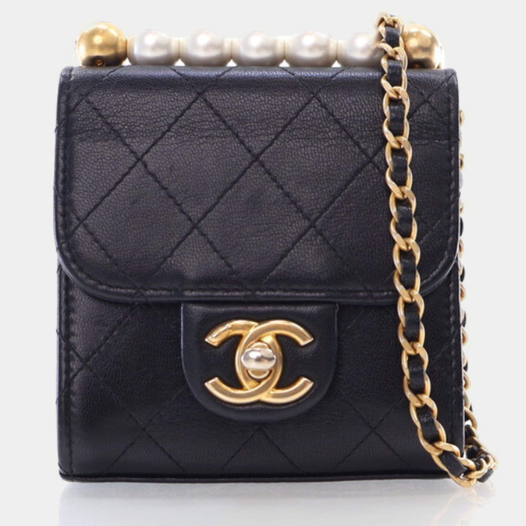 Chanel Black Goatskin Chic Pearl Clutch With Chain
