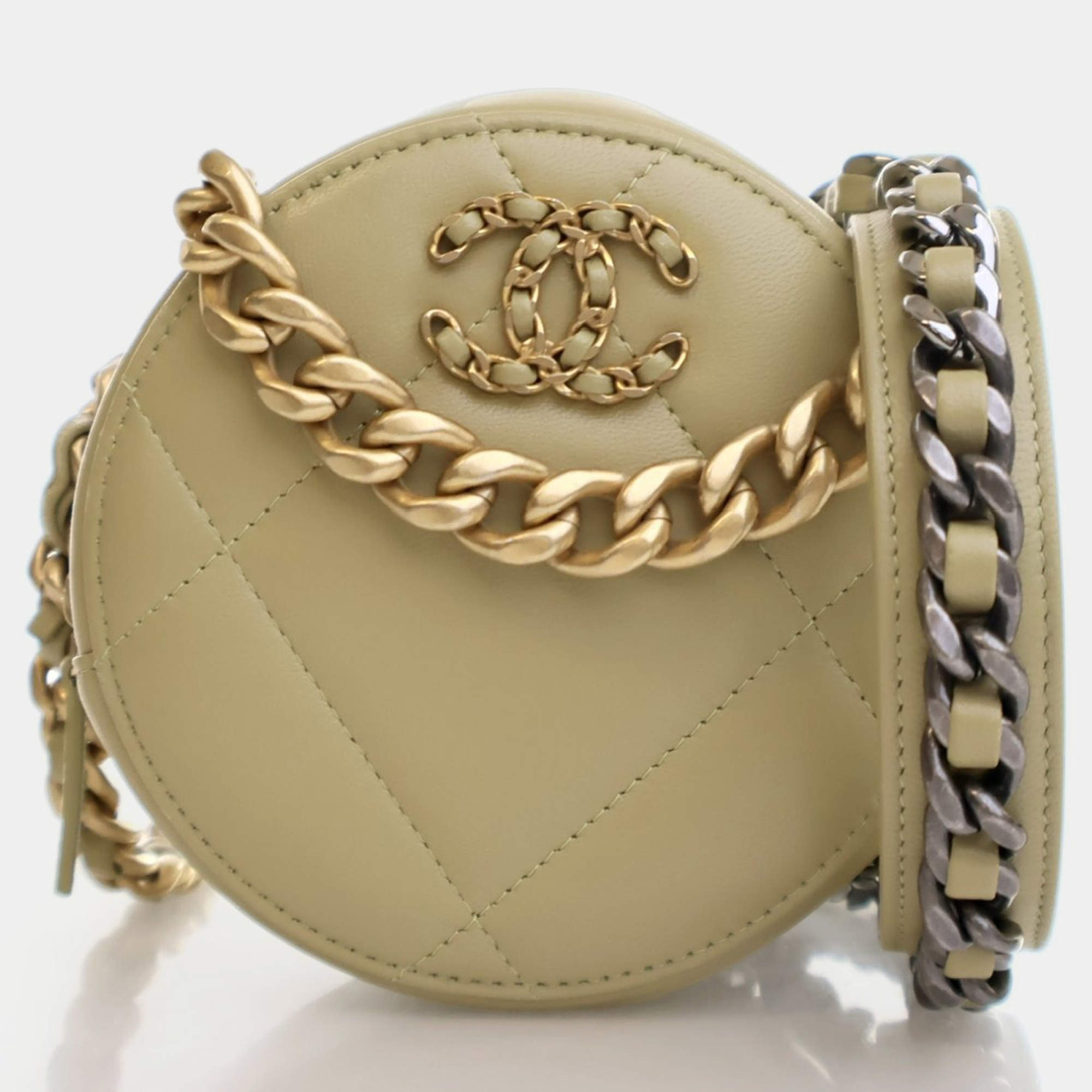 Chanel Green Lambskin 19 Round Clutch With Chain