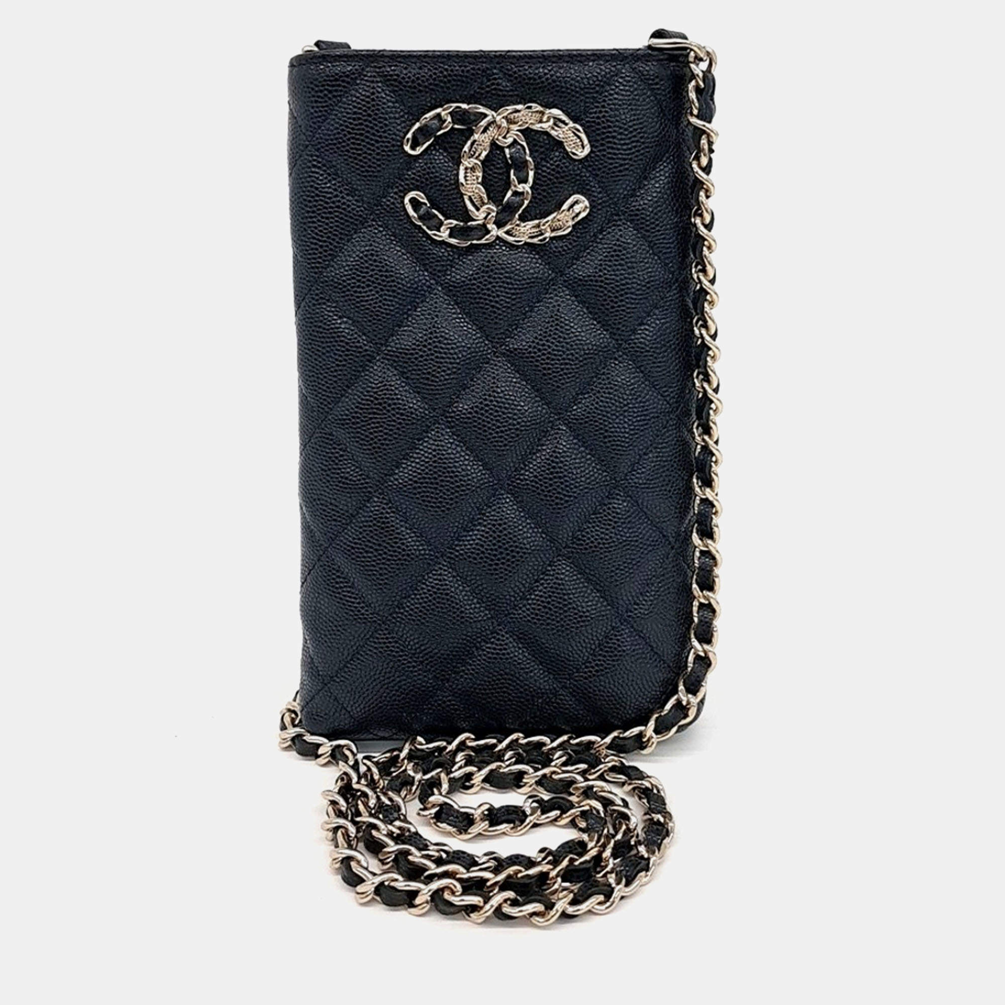 Pre Owned Chanel Black Leather Caviar Phone Holder Crossbody Bag