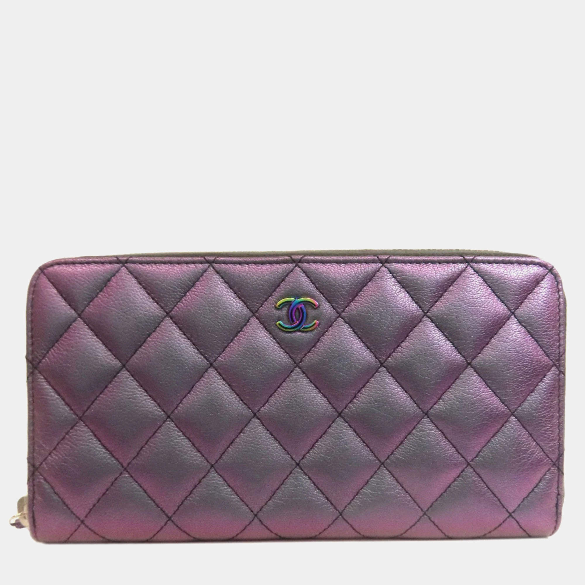 Pre Owned Chanel Matelasse Coco Calfskin Mark Long Wallet 