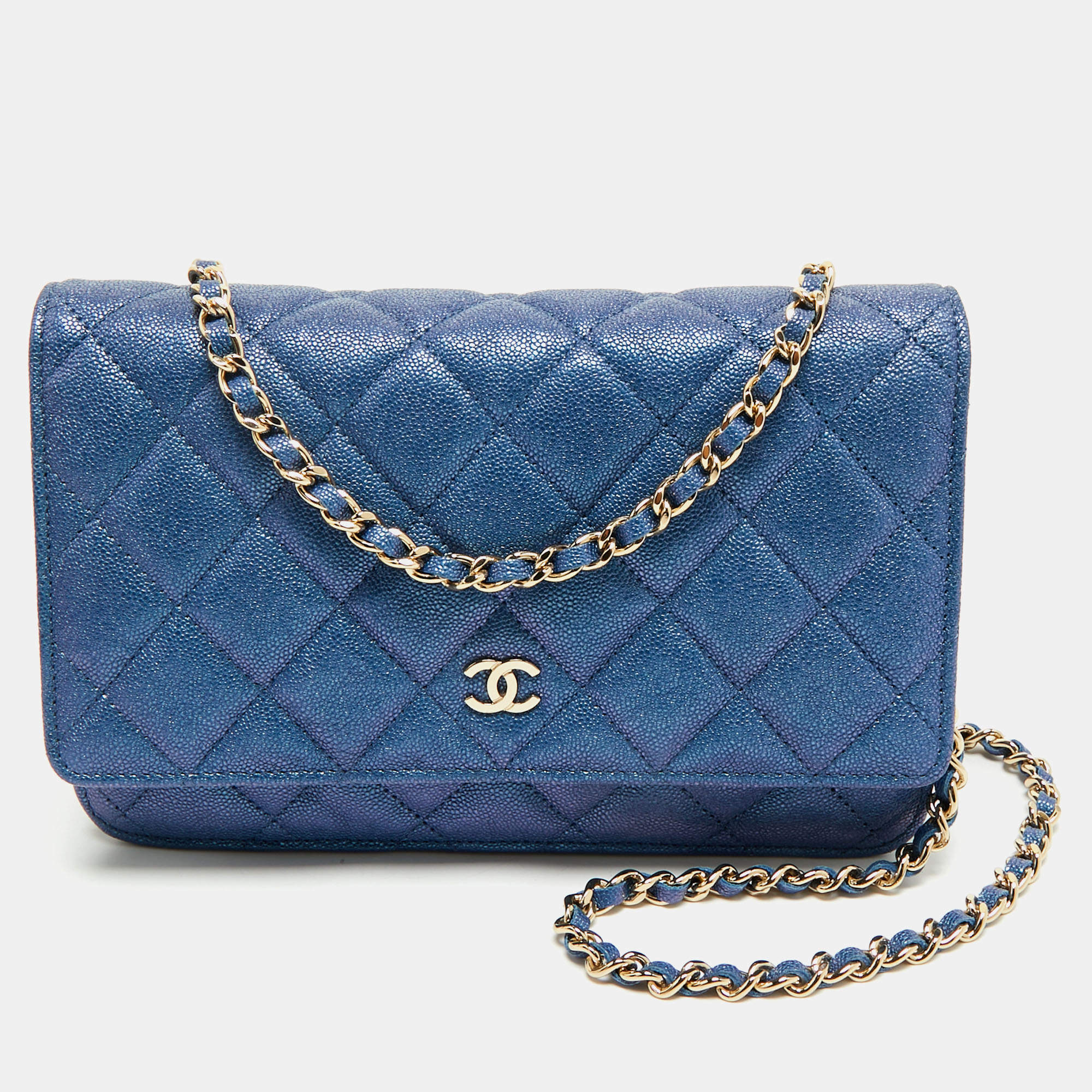 Pre Owned Chanel Metallic Blue Quilted Caviar Leather CC Wallet On Chain