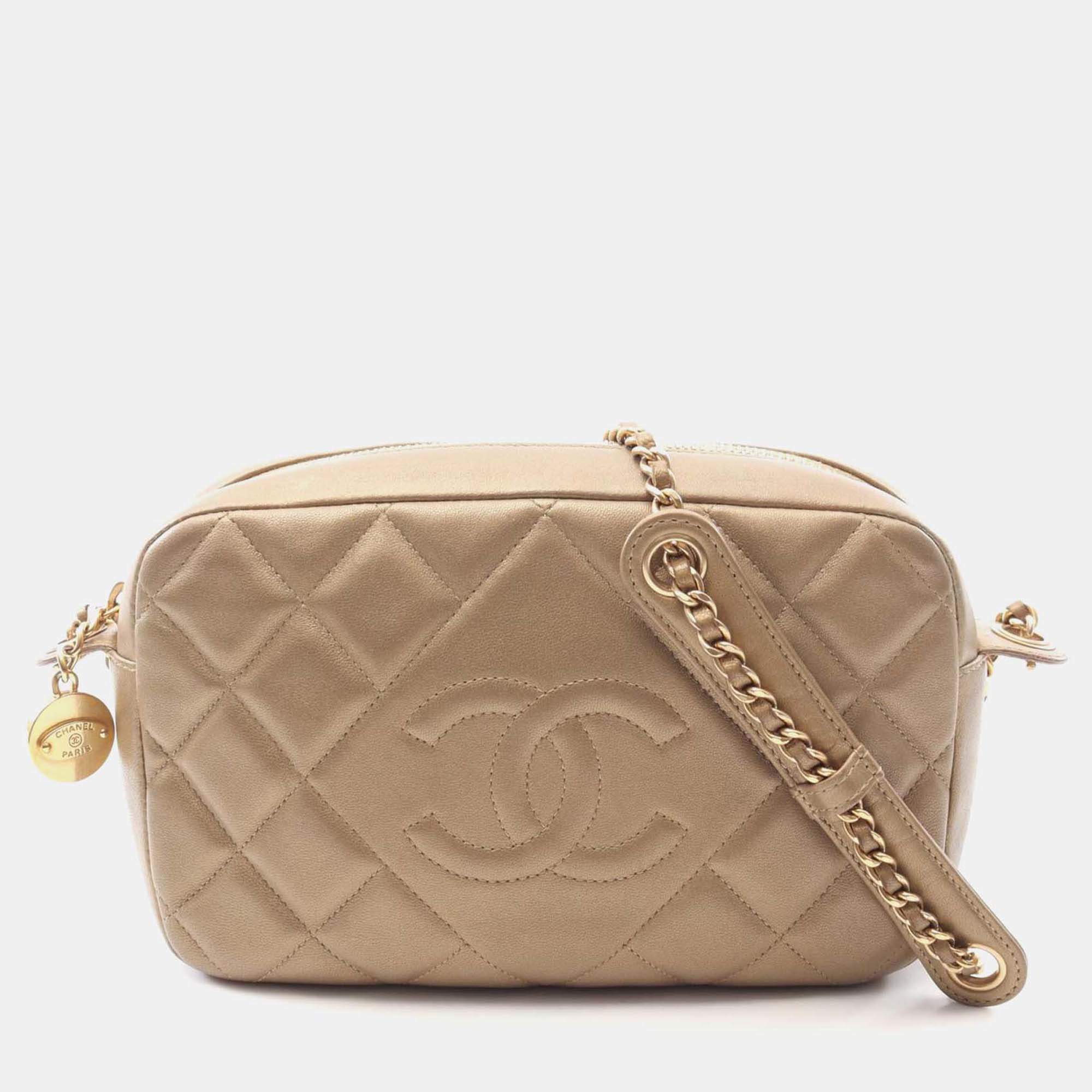 Pre Owned Chanel Diamond CC Quilted Lambskin Small Camera Case Bag 