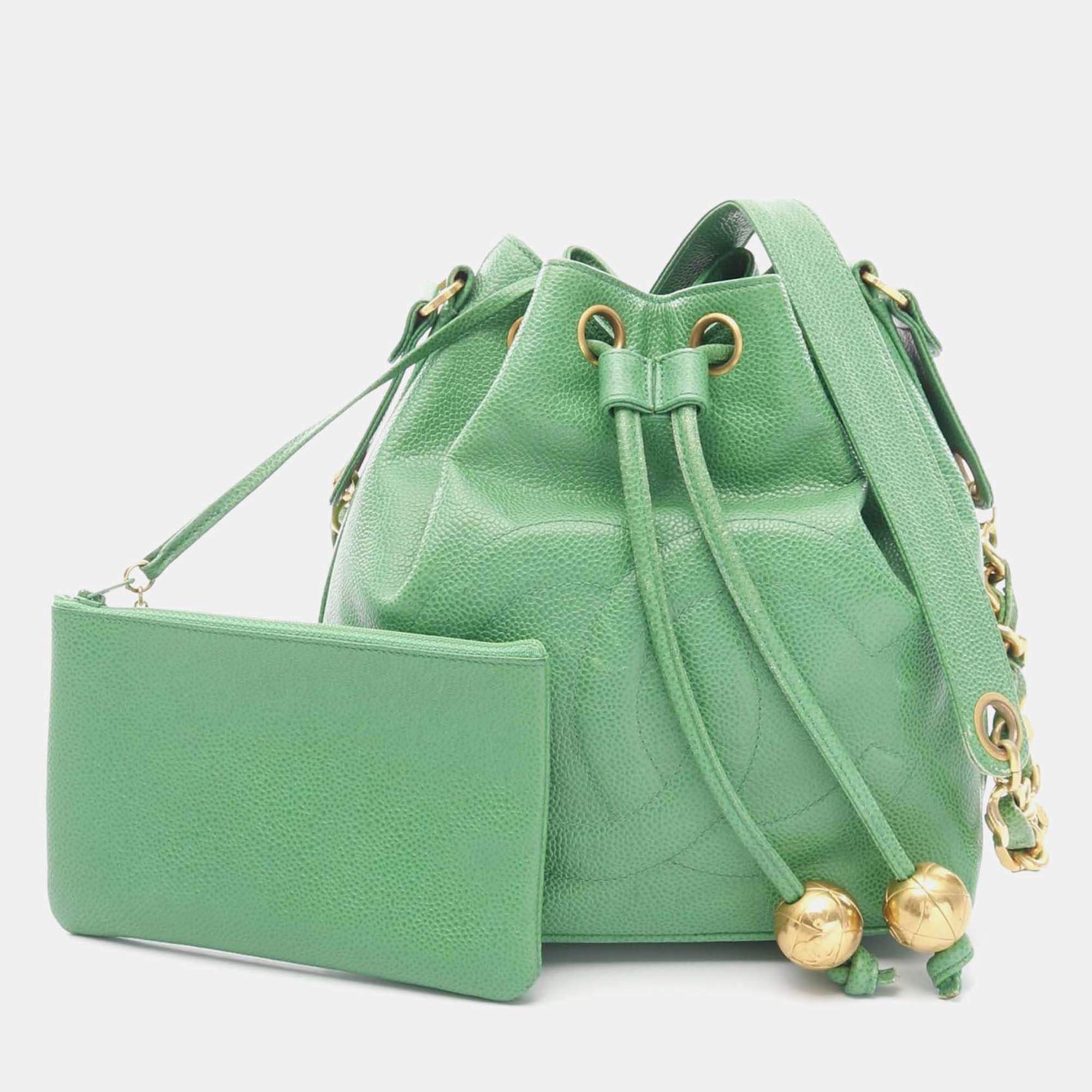 Pre Owned Chanel CC Green Caviar Leather Bucket Bag