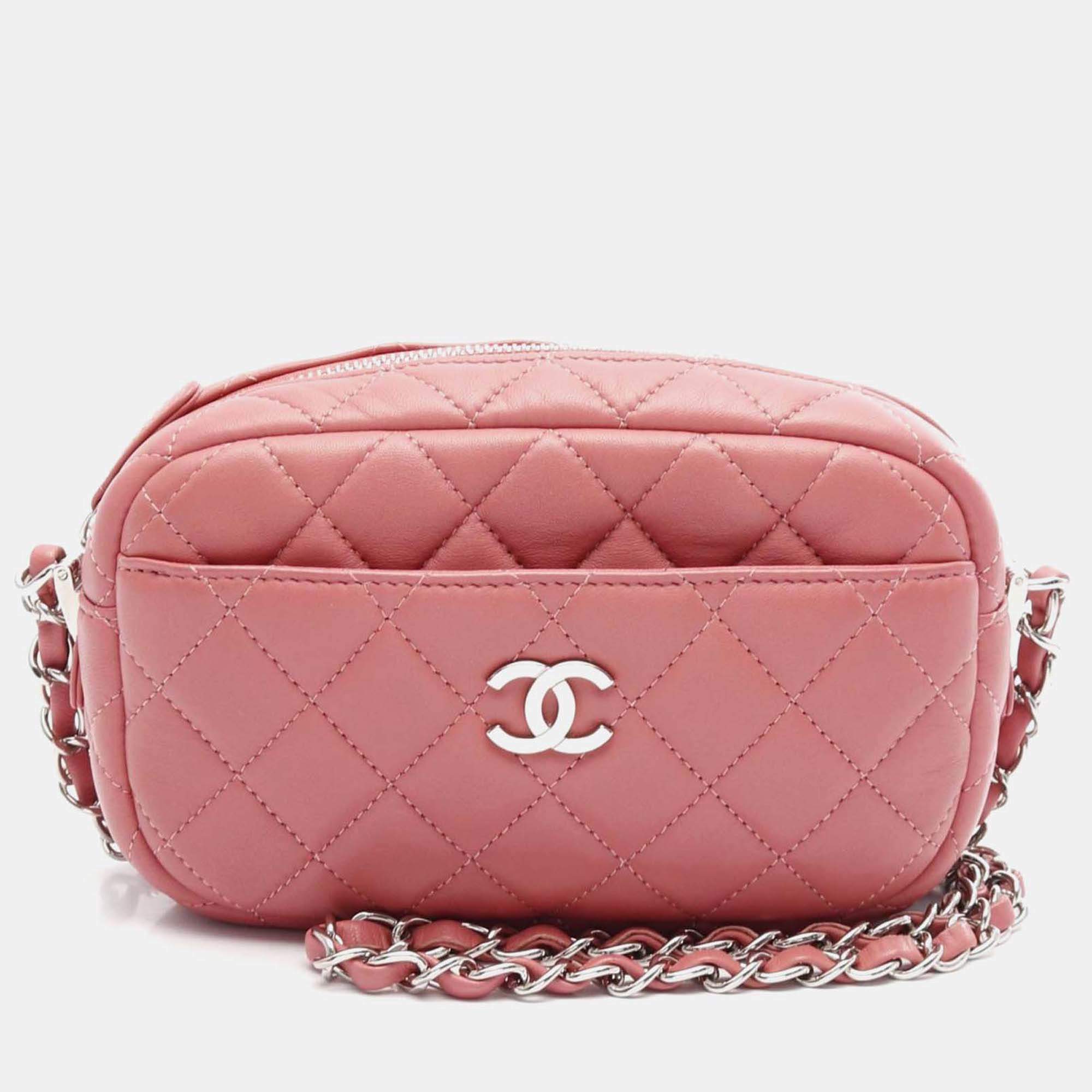 Pre Owned Chanel CC Pink Lambskin Camera Bag