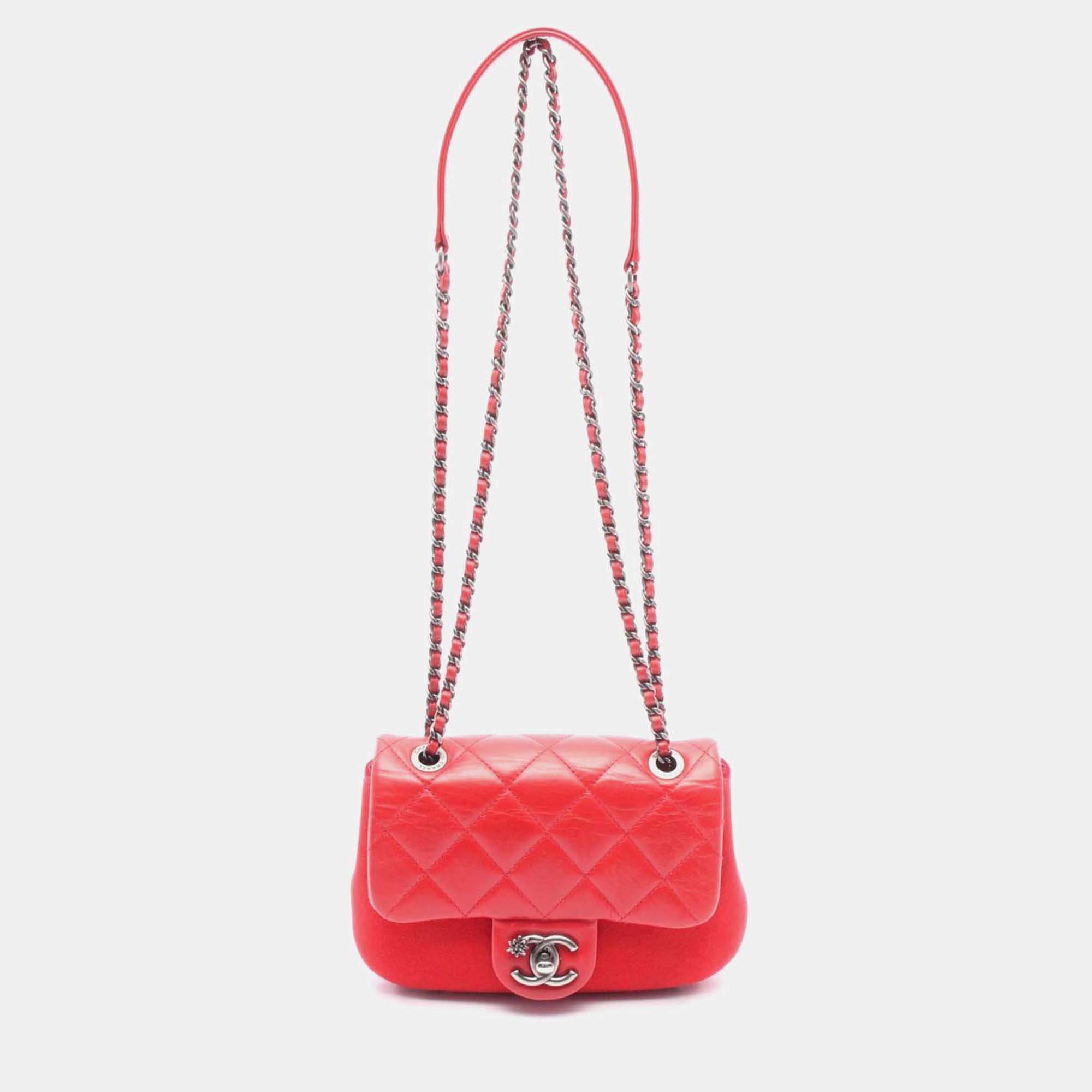 Chanel Matelasse Chain Shoulder Bag Leather Felt Red Shw Cc Coco