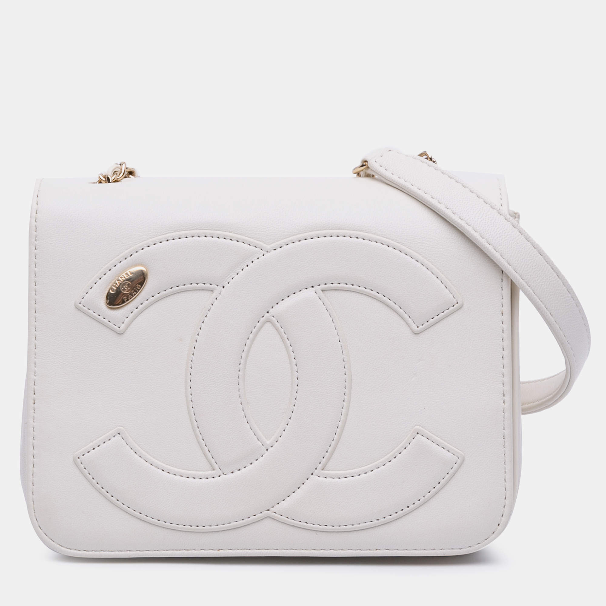Pre Owned Chanel White Lambskin CC Mania Flap Bag