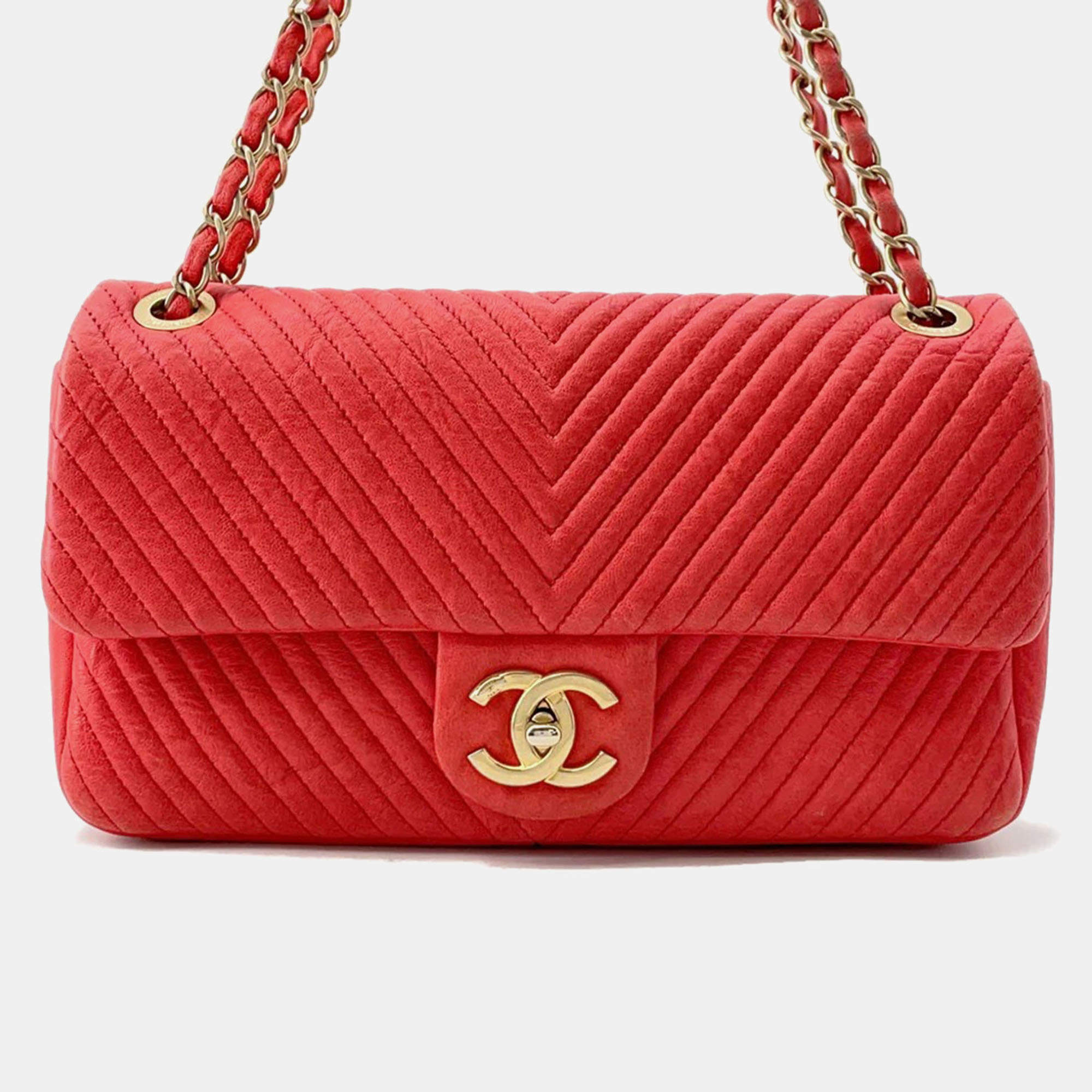 Pre Owned Chanel Chevron Red Leather Chain Shoulder Bag