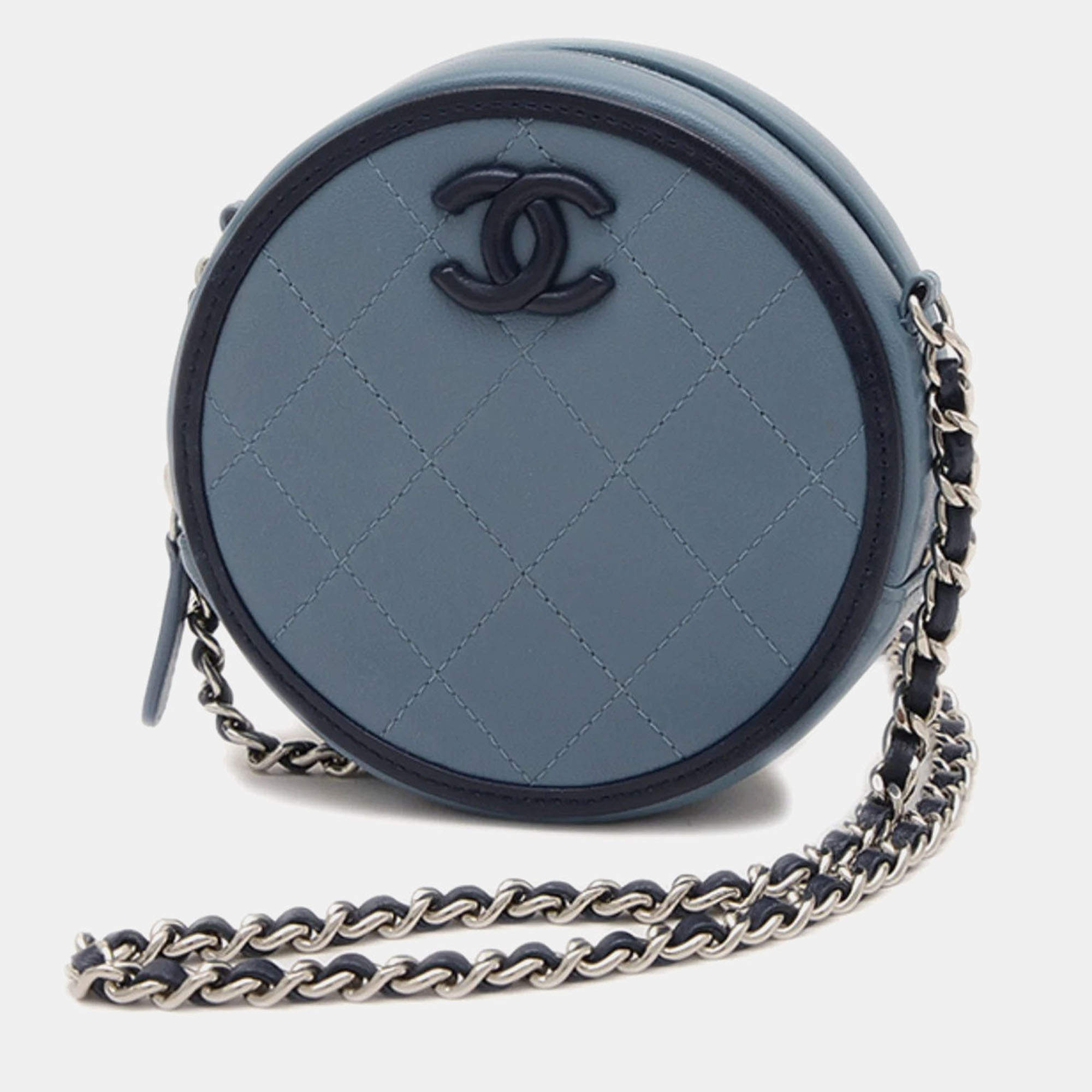 Pre Owned Chanel Round Blue Lambskin Shoulder Bag