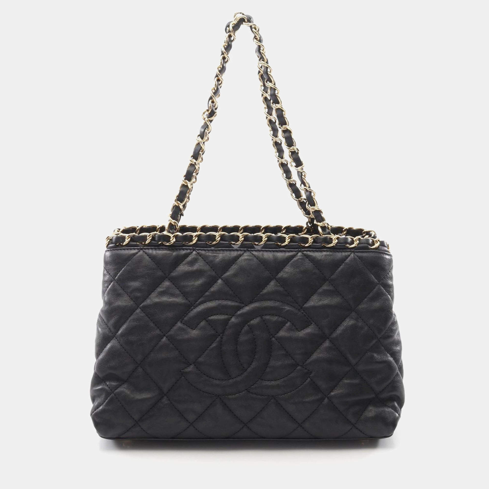 Pre Owned Chanel Matelassé Black Lambskin Leather Chain Shoulder Tote Bag GHW