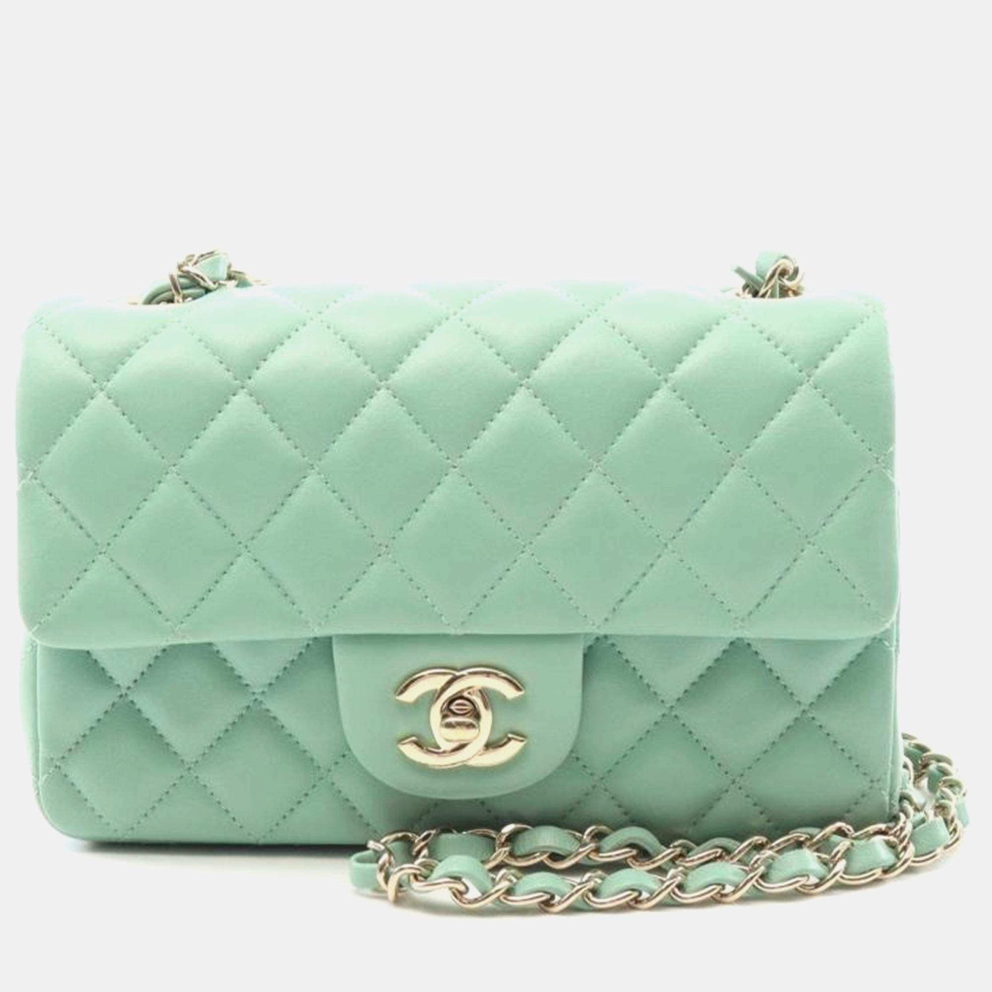 Pre Owned Chanel Matelasse Mini Green Lambskin Chain Shoulder Bag