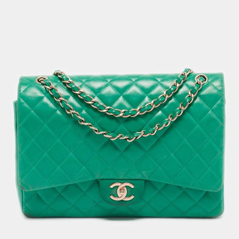 مملوكة مسبقًا Chanel Green Quilted Lambskin Leather Maxi Classic Double Flap Bag