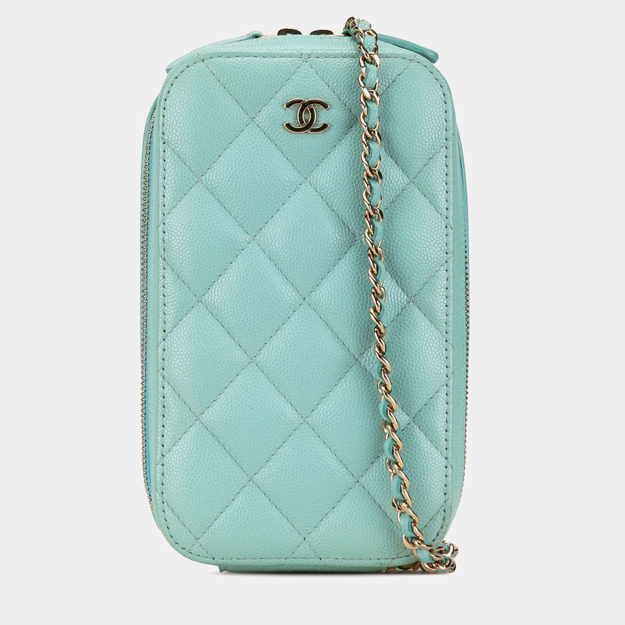 Pre Owned Chanel Green CC Quilted Caviar Zip Phone Case