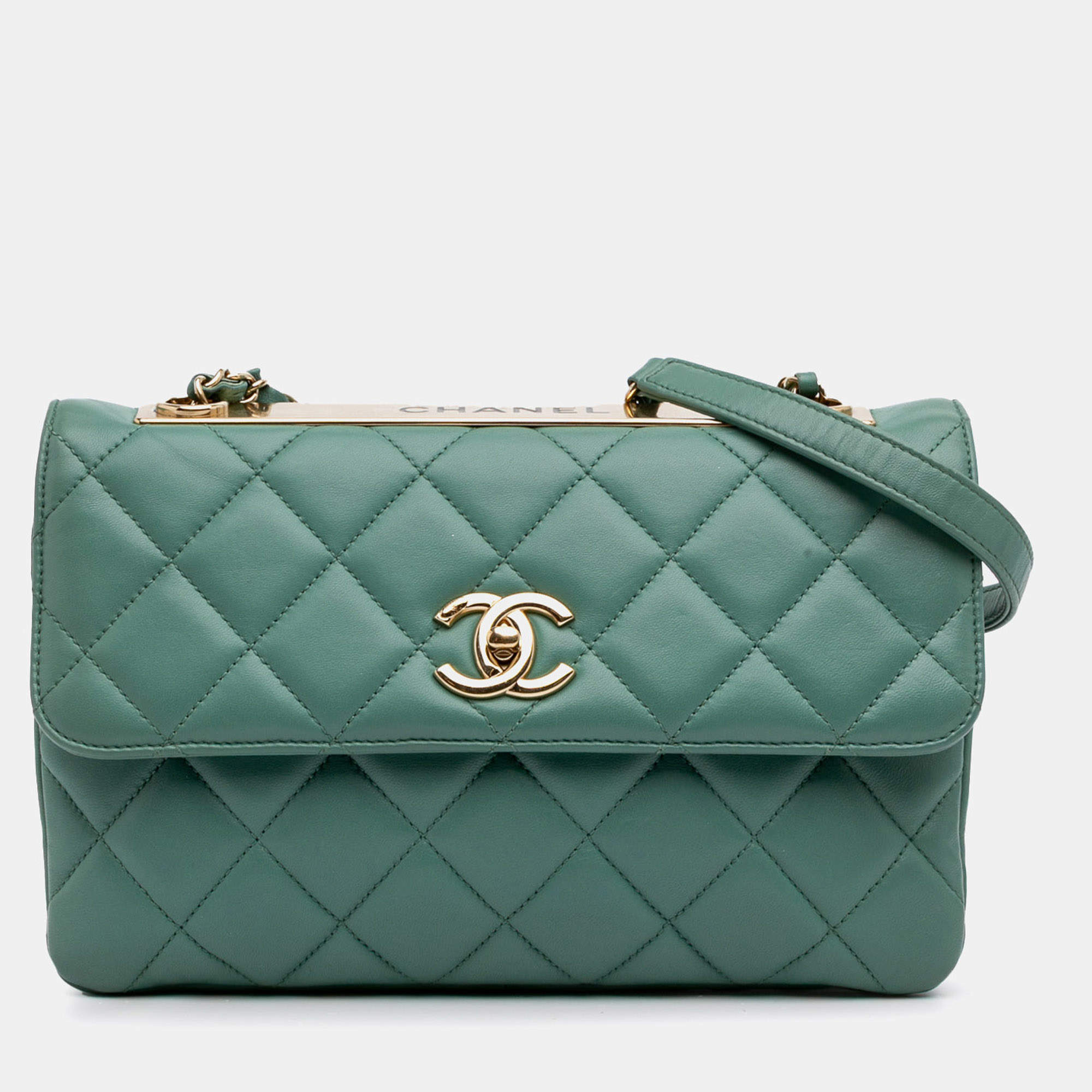 Pre Owned Chanel Green Quilted Lambskin Trendy CC Flap