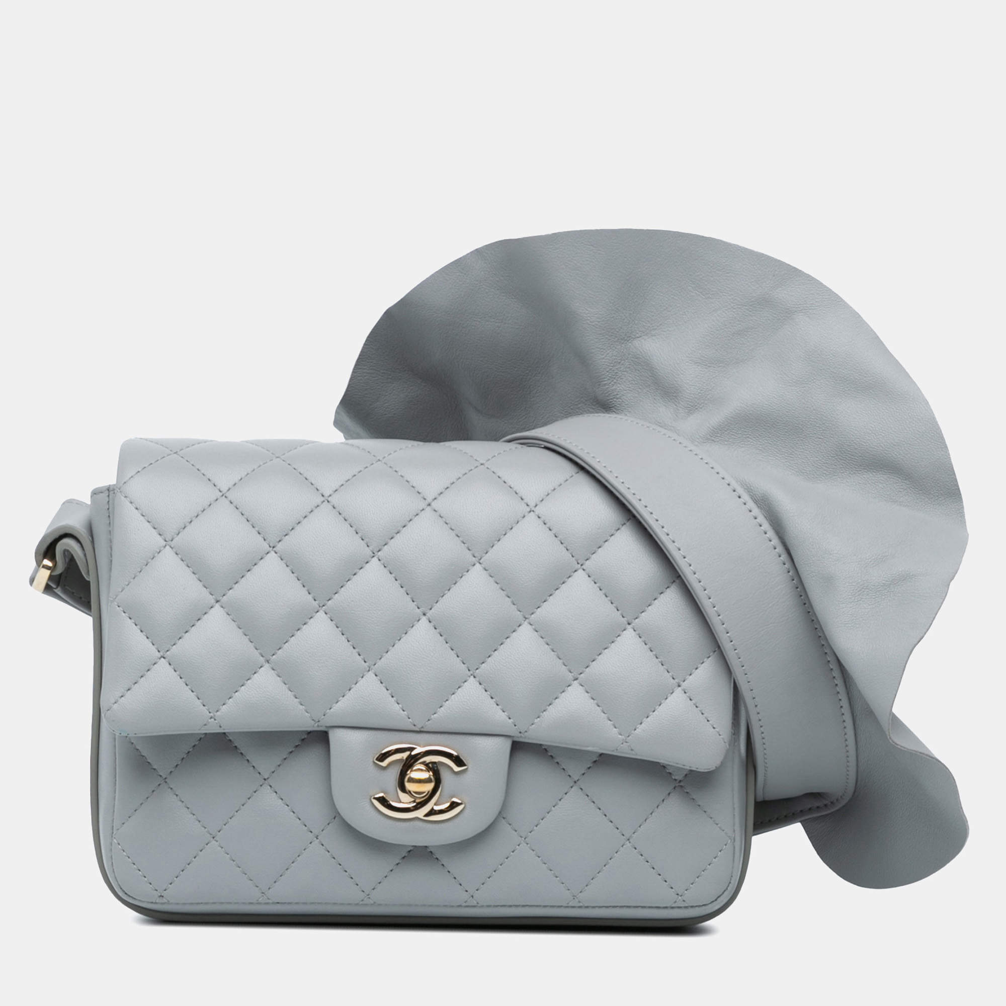 Pre Owned Chanel Grey Quilted Calfskin Bolero de Chanel Flap