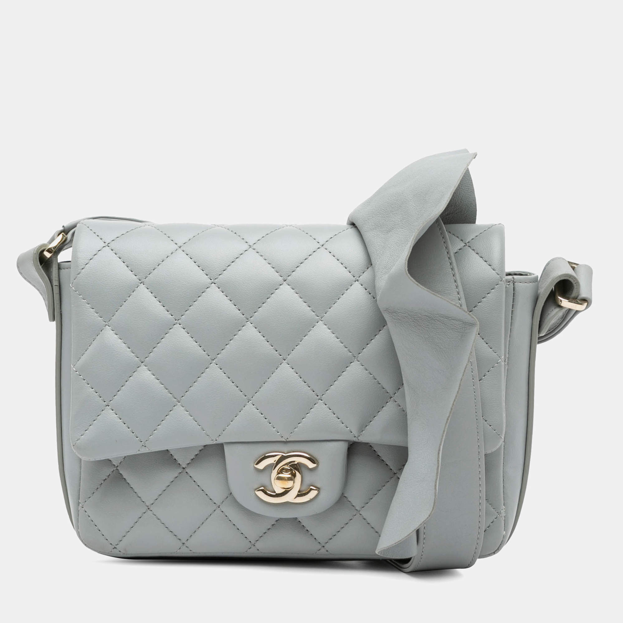Pre Owned Chanel Quilted Calfskin Bolero de Chanel Flap