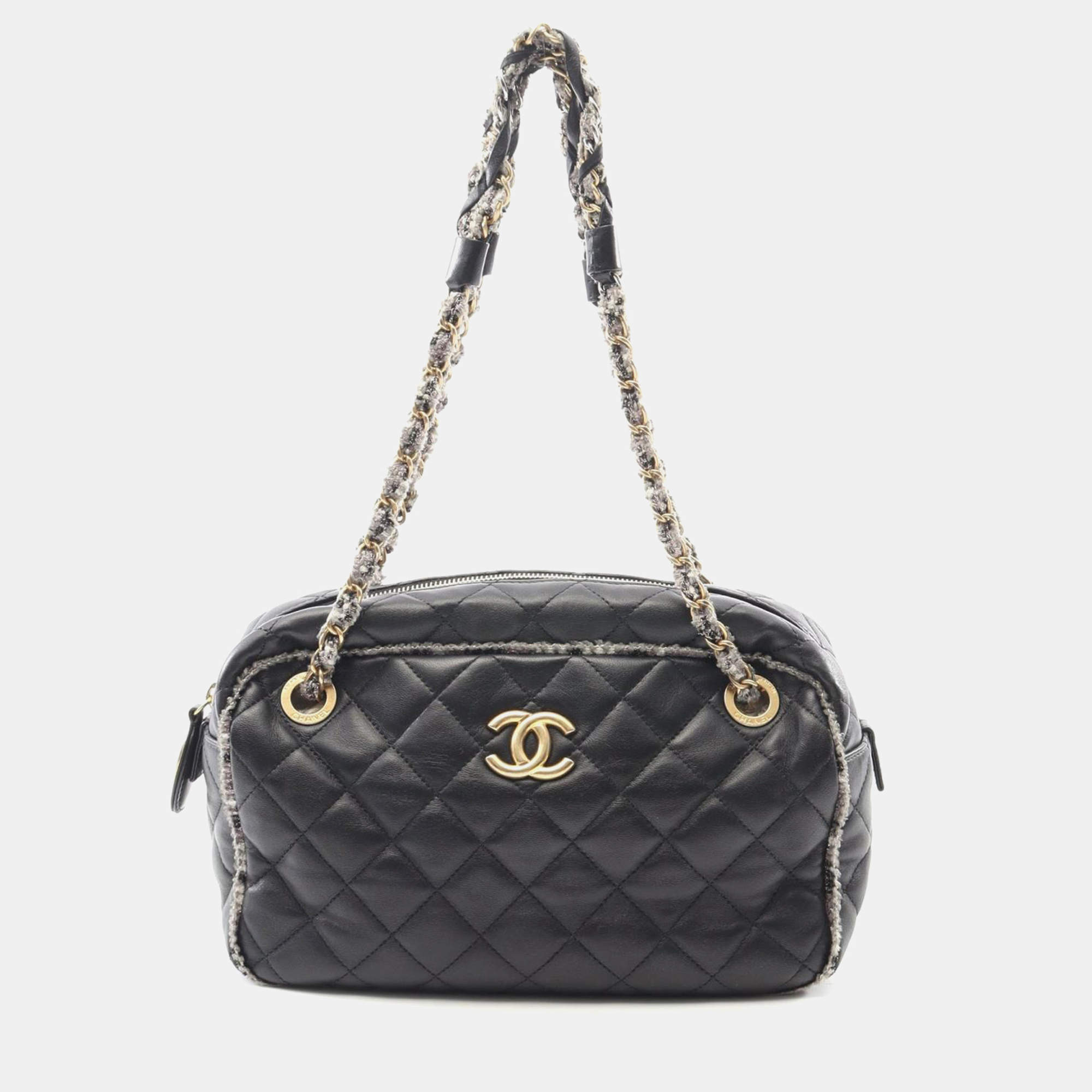 Pre Owned Chanel Black Lambskin Chain Shoulder Bag