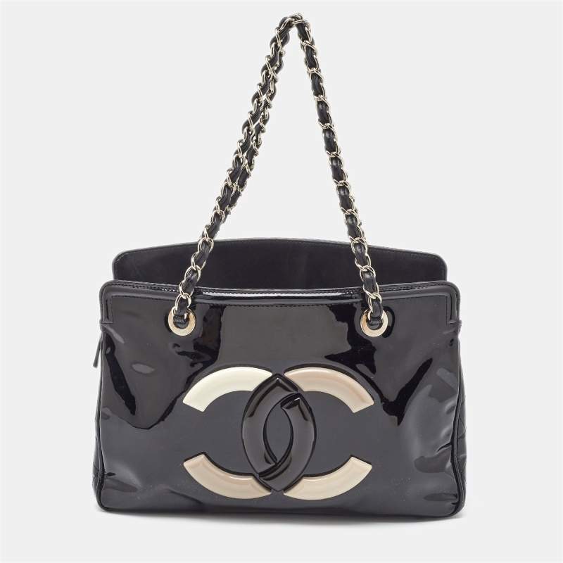 Pre Owned Chanel Black Patent Vinyl Small CC Lipstick Ligne Tote