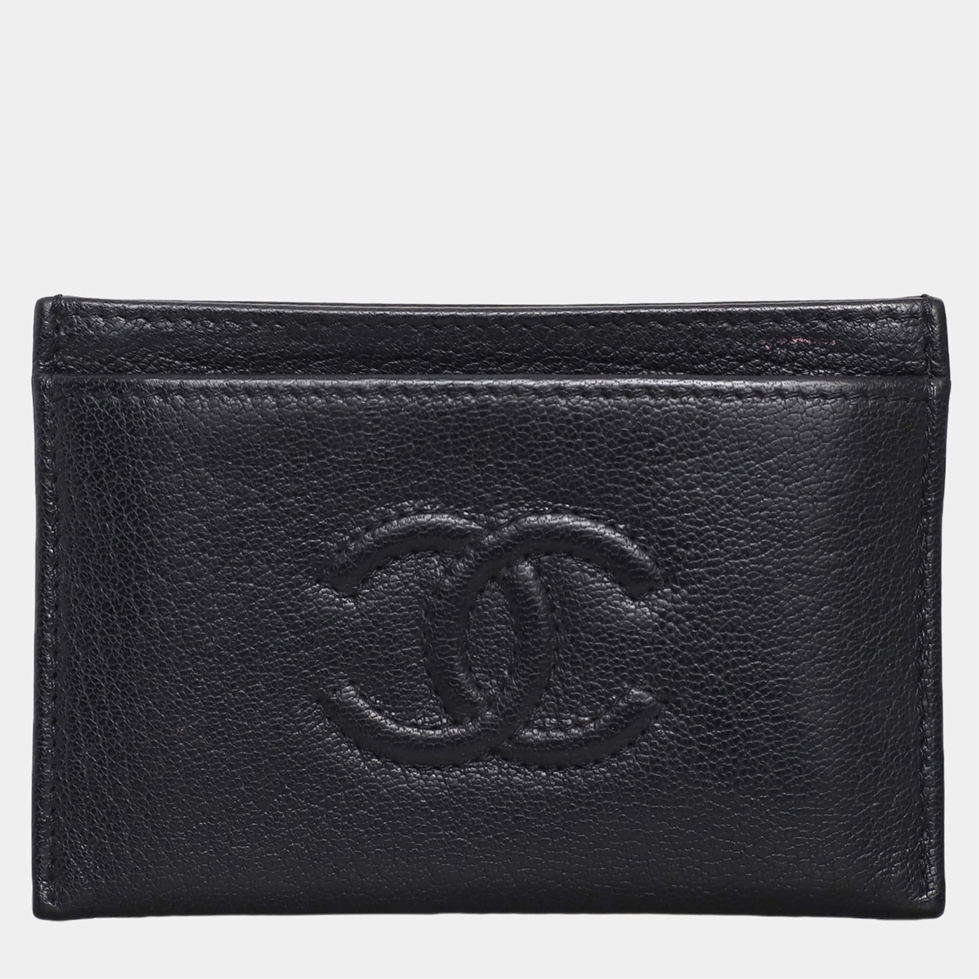 Pre Owned Chanel Embossed CC Card Holder