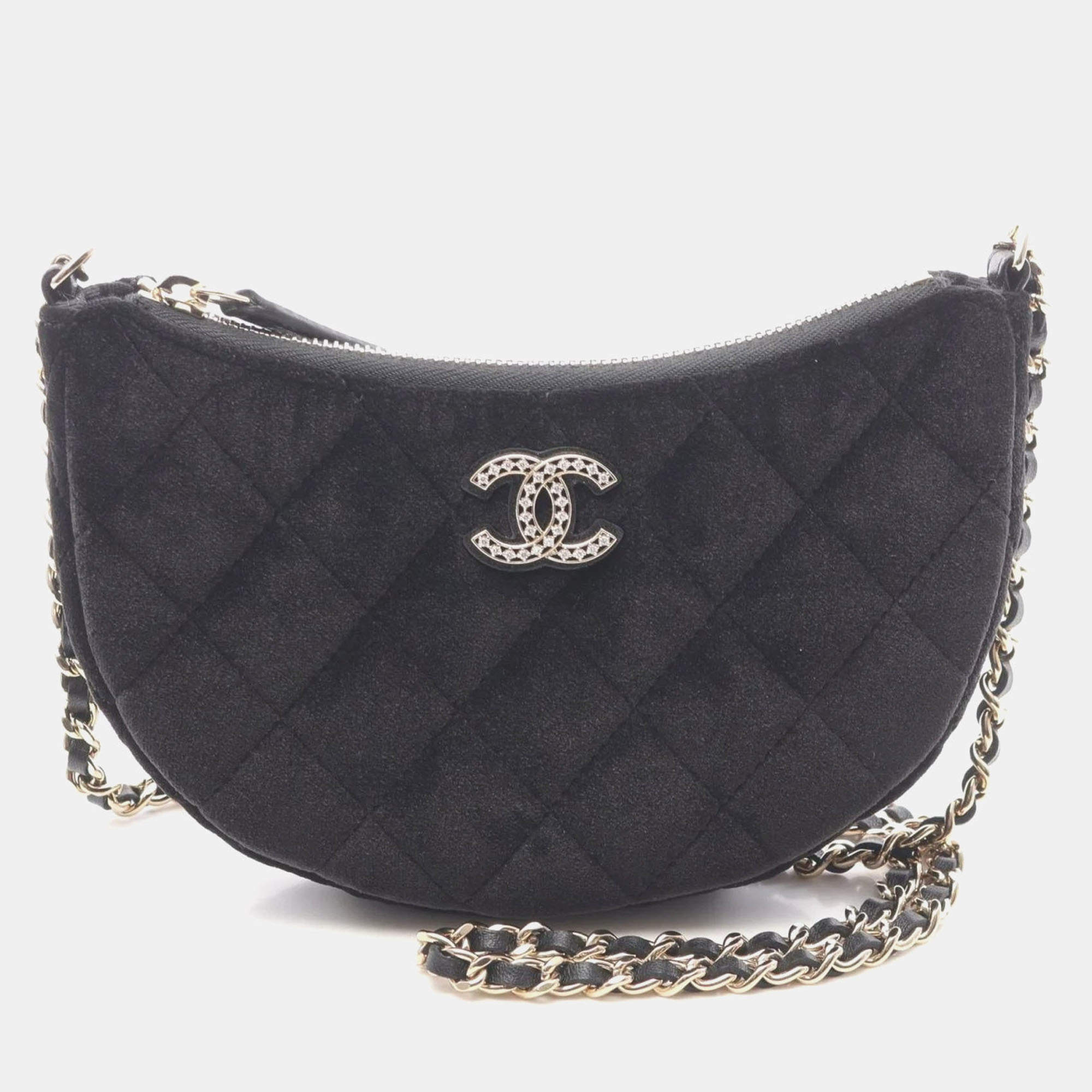 Pre Owned Chanel Mini Matelasse Black Fabric Hobo Shoulder Bag