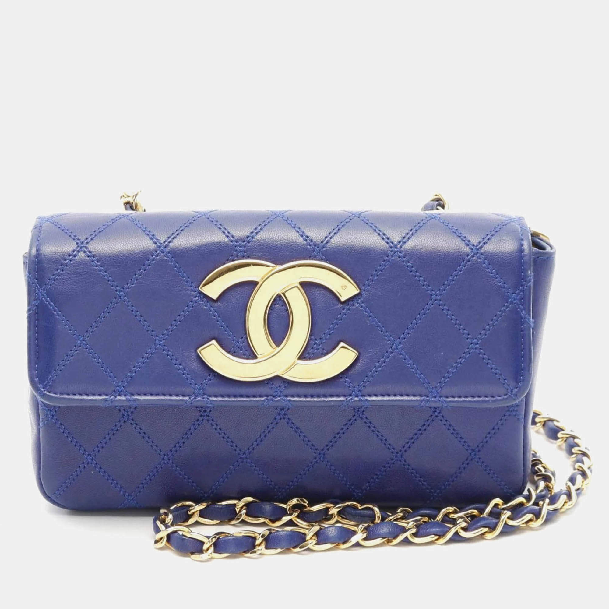Pre Owned Chanel Matelasse Blue Lambskin Shoulder Bag