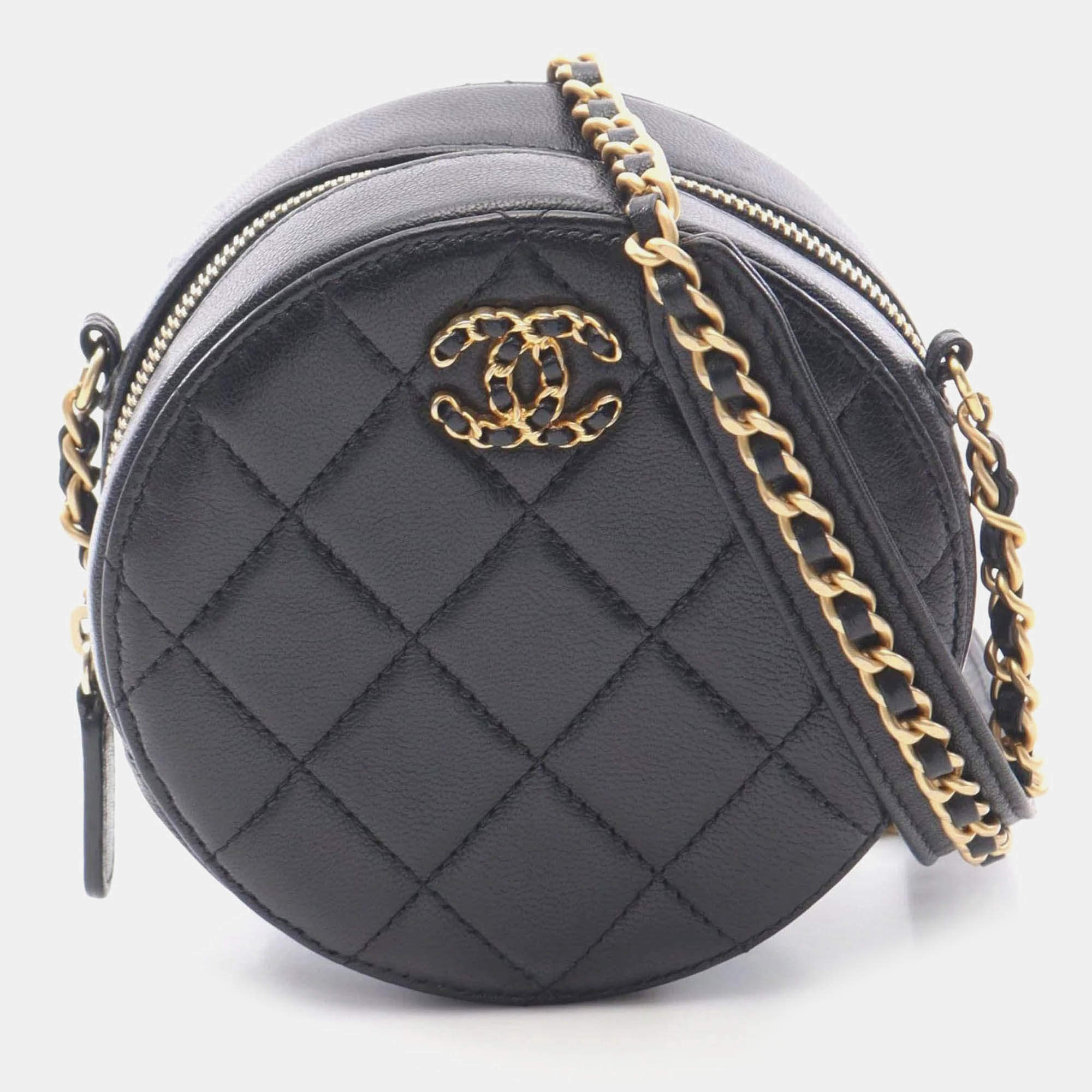 Pre Owned Chanel Matelasse Round Mini Black Lambskin Shoulder Bag