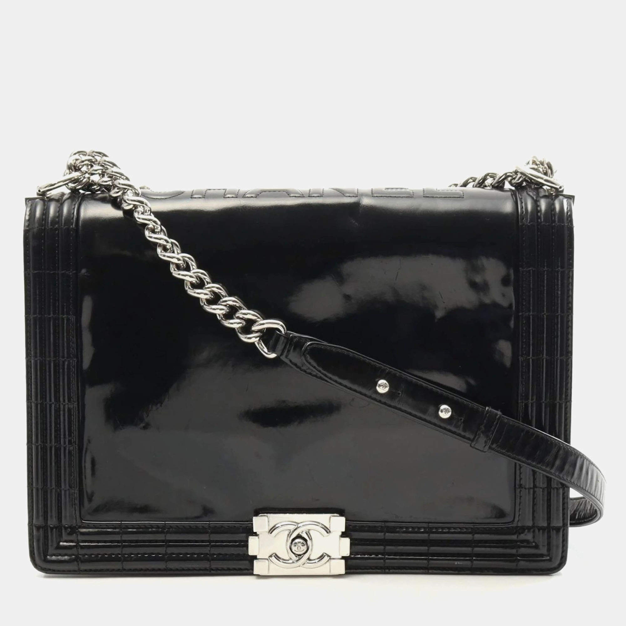 Pre Owned Chanel Boy Black Patent Leather Shoulder Bag