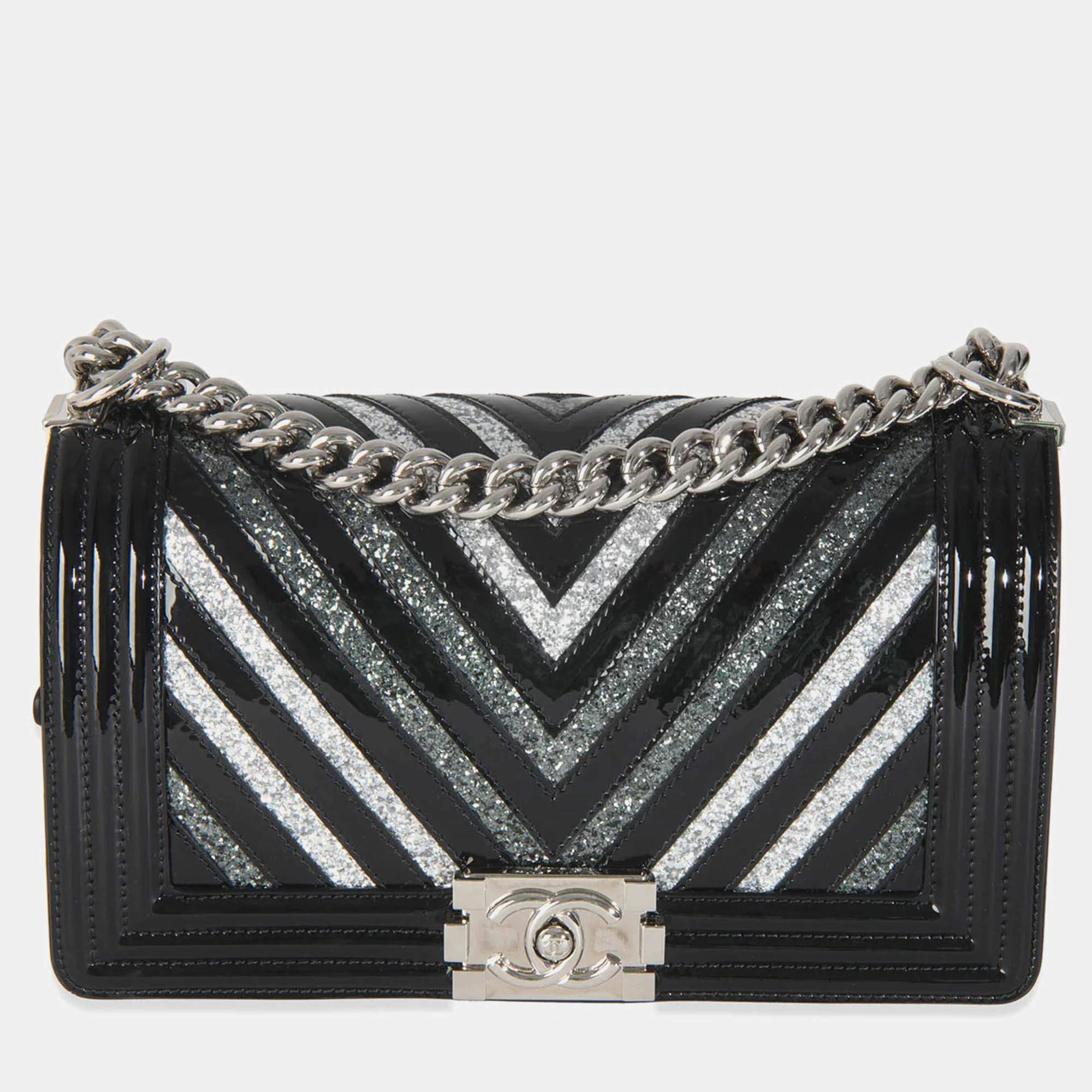 Pre Owned Chanel Black Patent Chevron Glitter PVC Old Medium Boy Bag