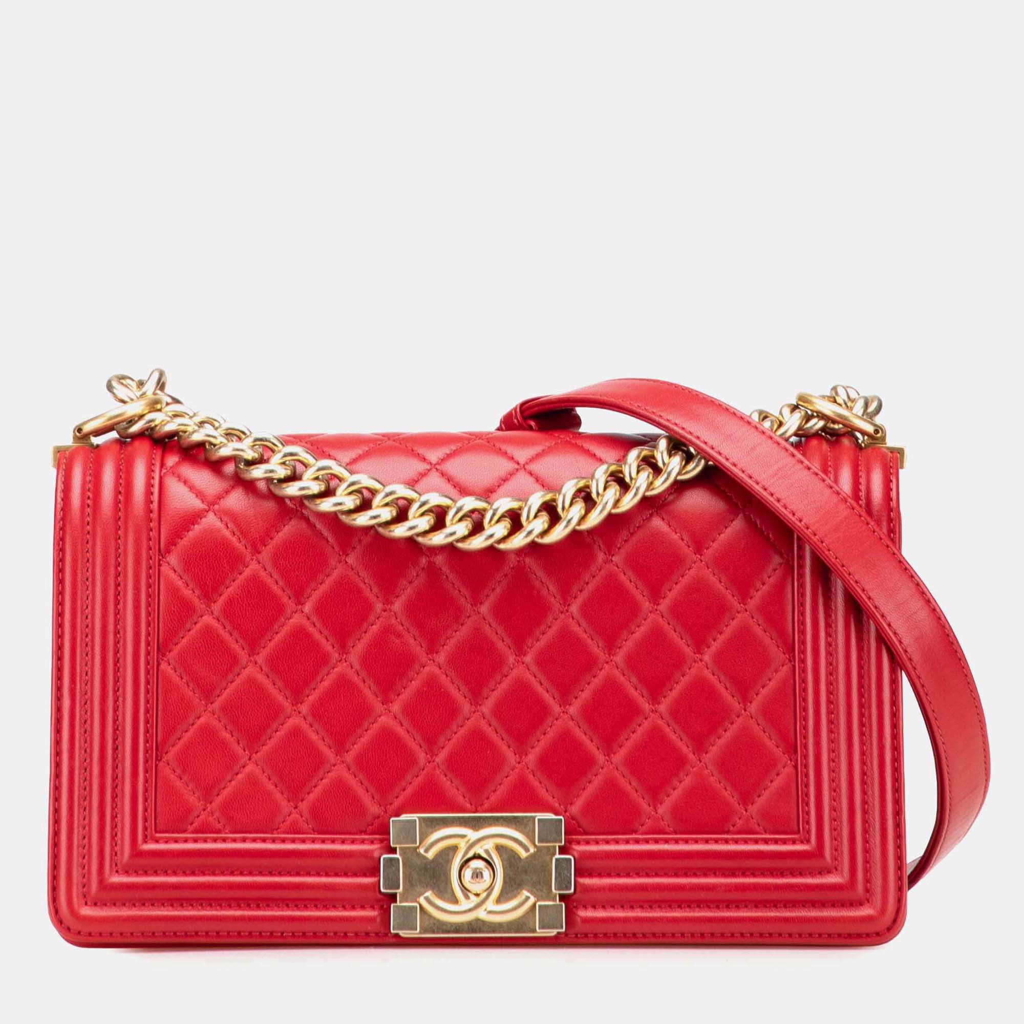 Pre Owned Chanel Red Old Medium Quilted Lambskin Boy Flap