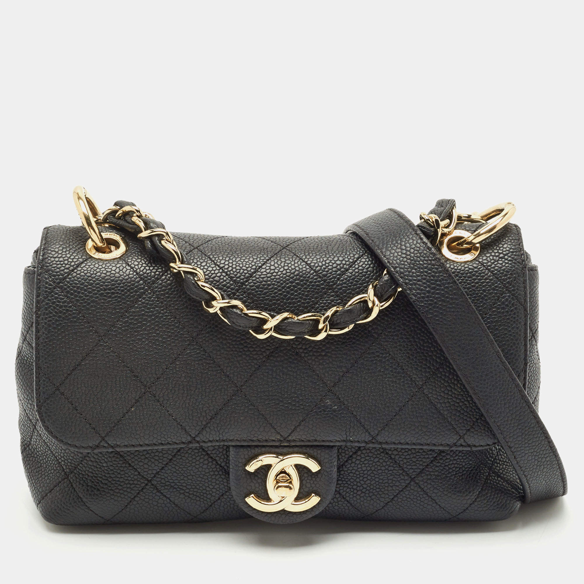 Pre Owned Chanel Black Quilted Caviar Leather Small City Walk Flap Bag