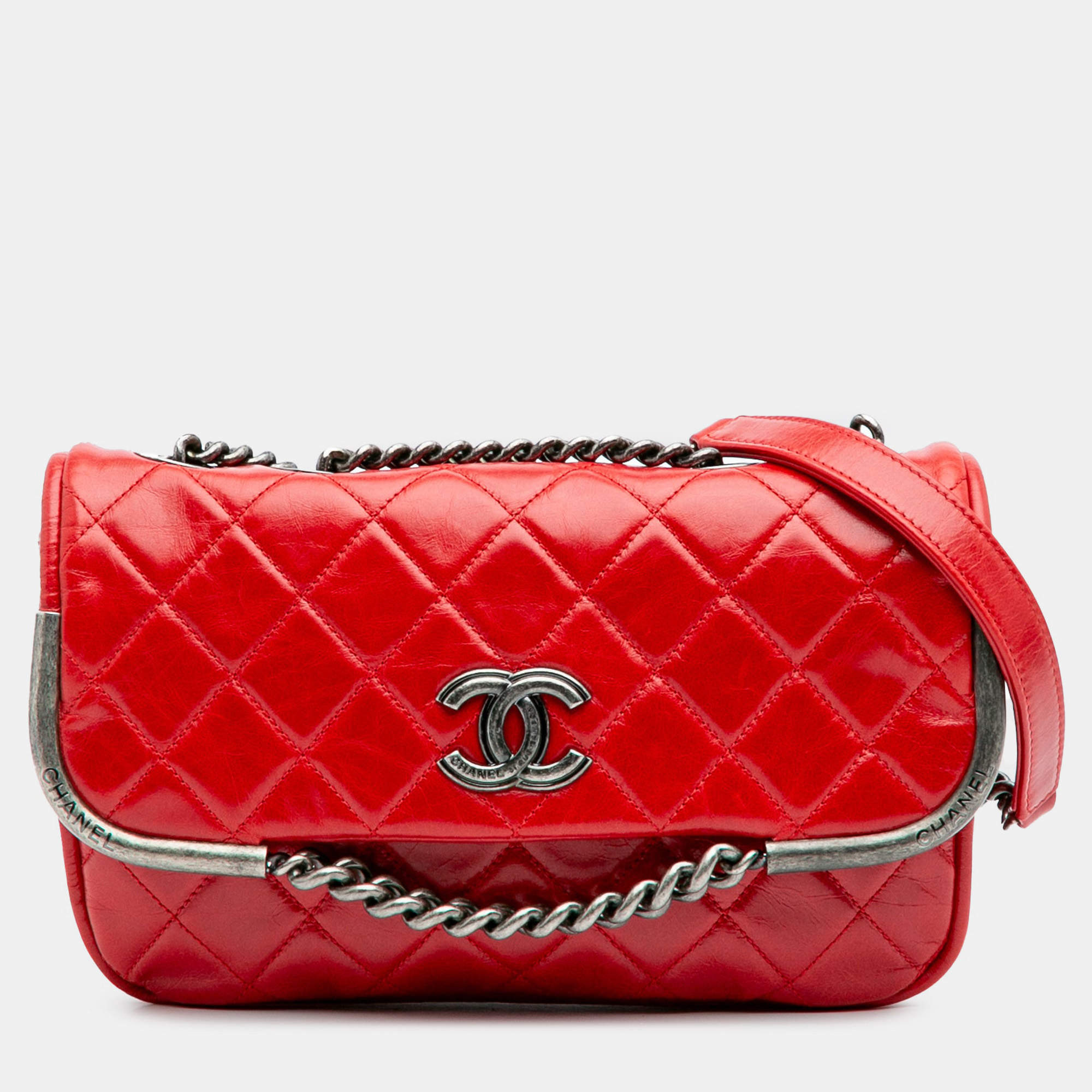 Pre Owned Chanel Chain Frame Red Aged Calfskin Leather Shoulder Bag