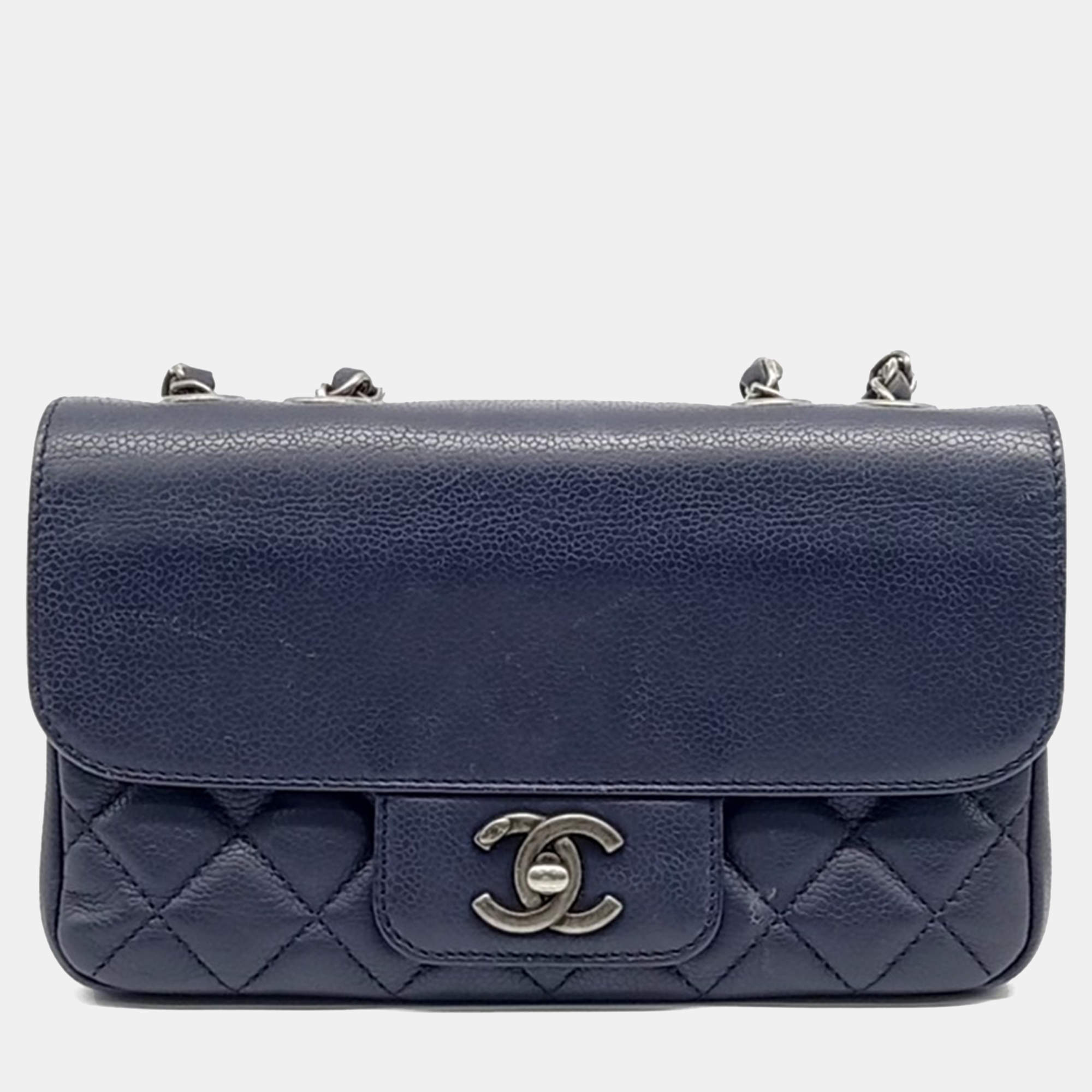 Pre Owned Chanel Black Leather Caviar Flap Chain Bag