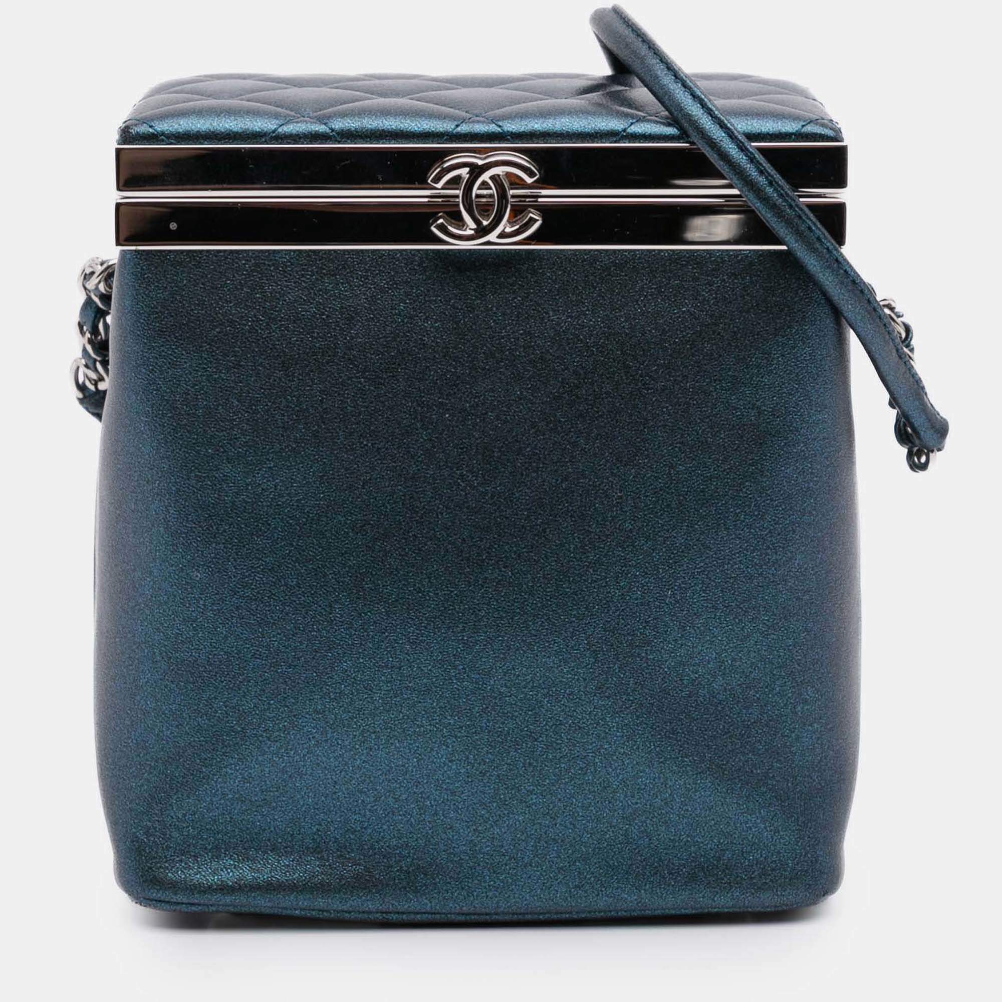 Pre Owned Chanel Blue CC Metallic Calfskin Vanity Case