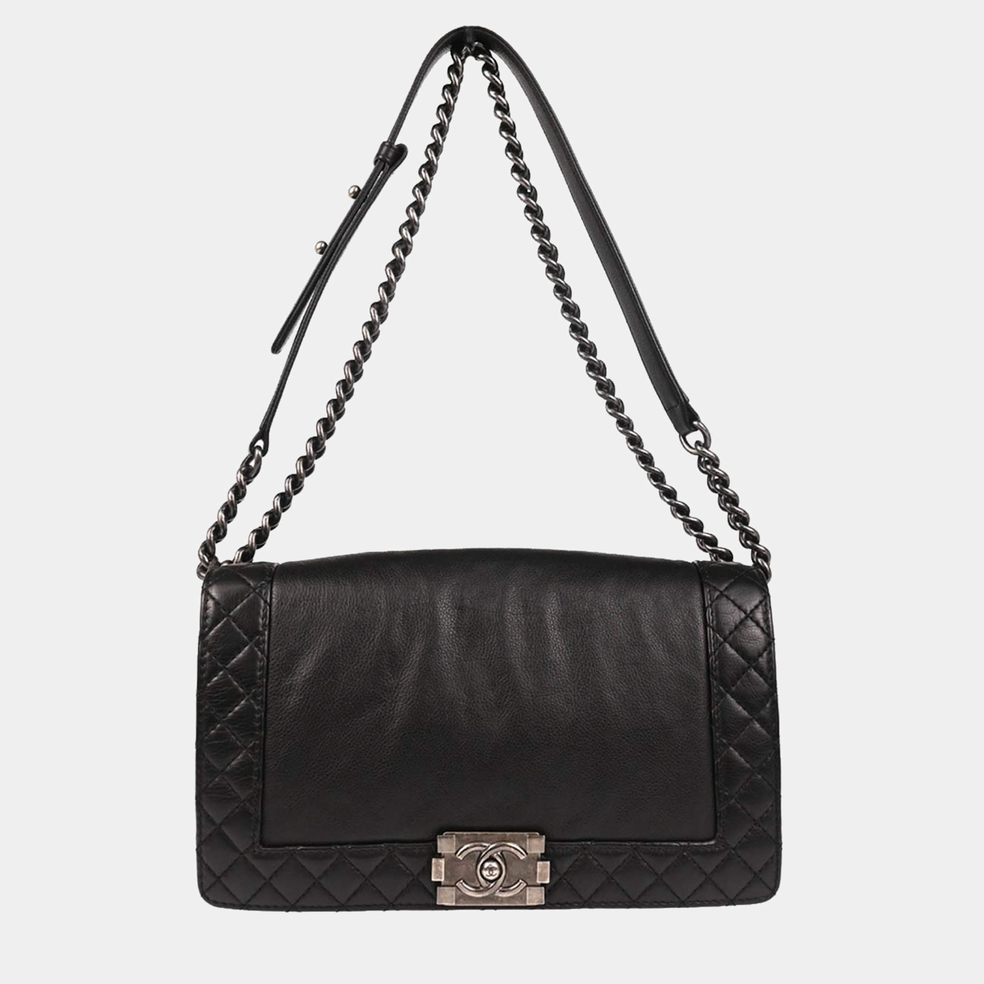 Pre Owned Chanel Boy Reverso Medium Black Leather Shoulder Bag
