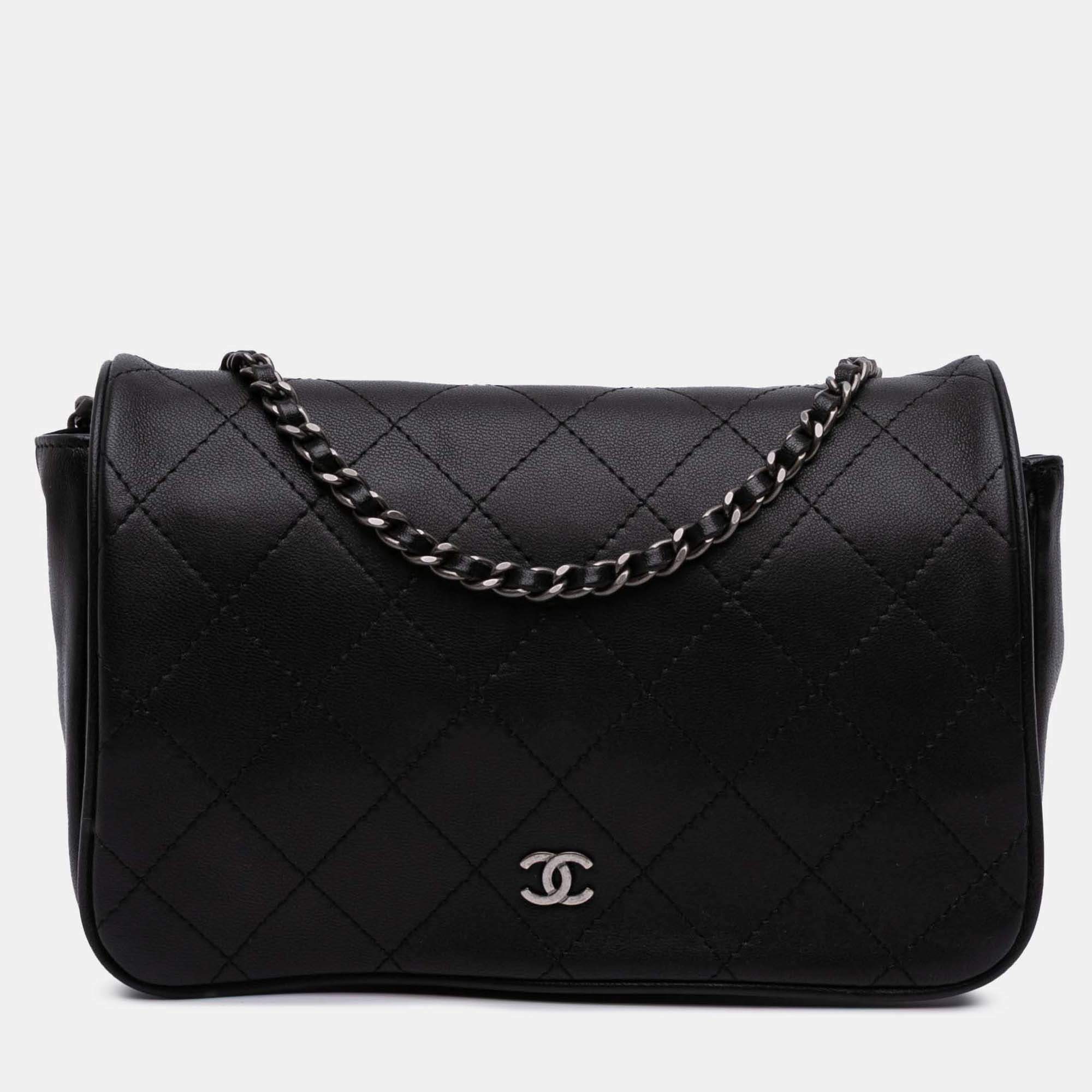 Pre Owned Chanel Black CC Quilted Lambskin Full Flap Wallet on Chain